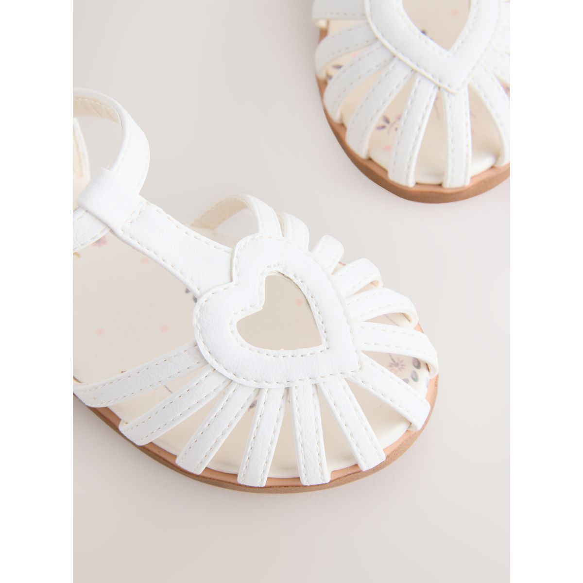 Sandales cœur pour grandes occasions blanc, NEXT