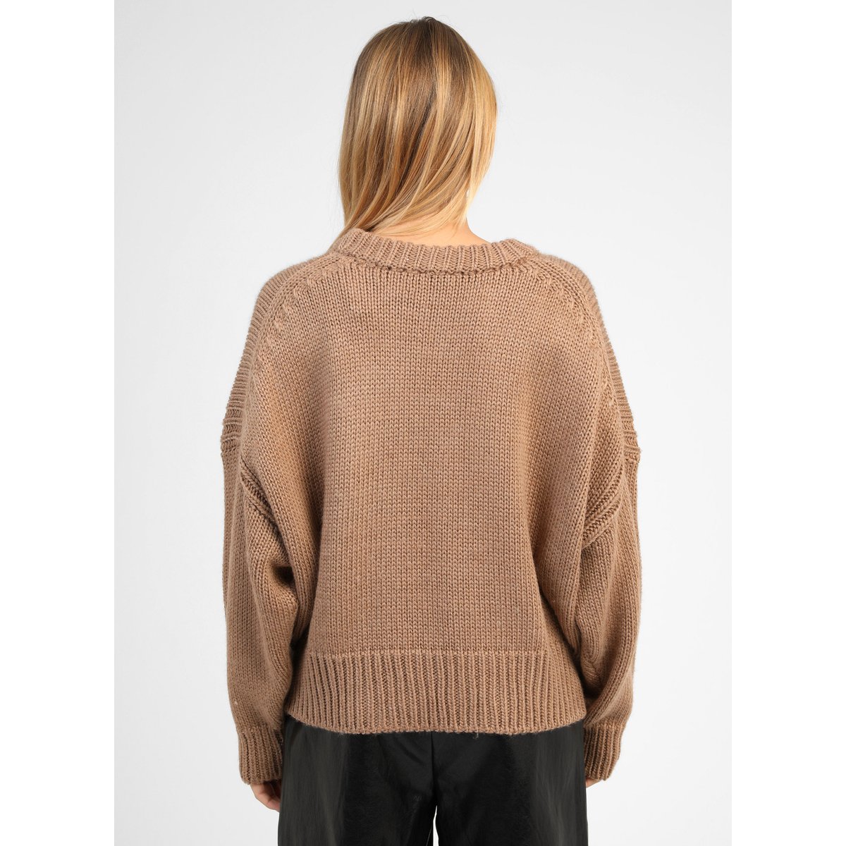 Pull LEVITORIO sable, AN'GE