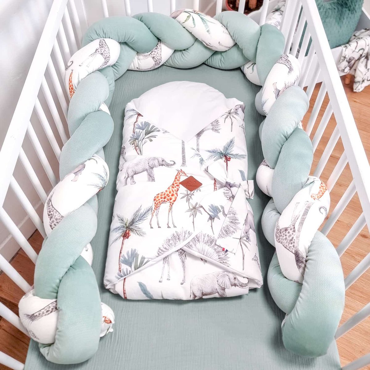 Tresse de lit universelle, tour de lit SAFARI safari, vert, gris, blanc, SEVIRA KIDS