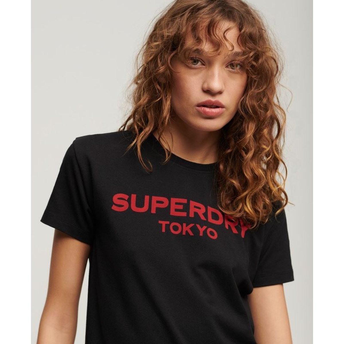 T-shirt Graphique Sport Luxe noir/rouge, SUPERDRY