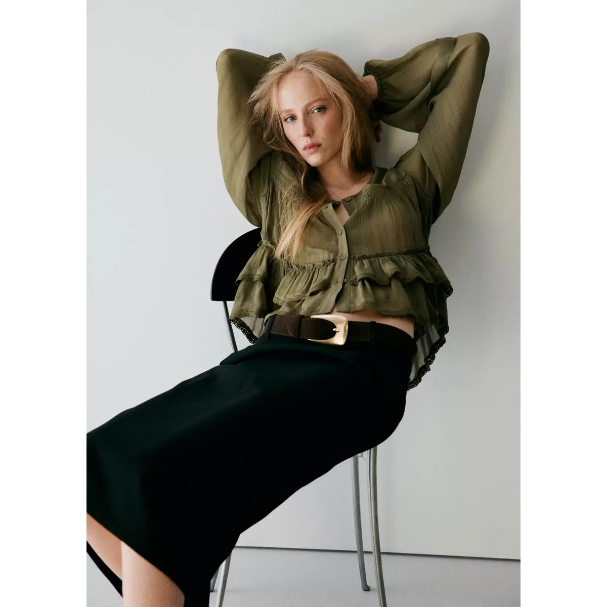 Blouse à volants détails dentelle vert, MANGO