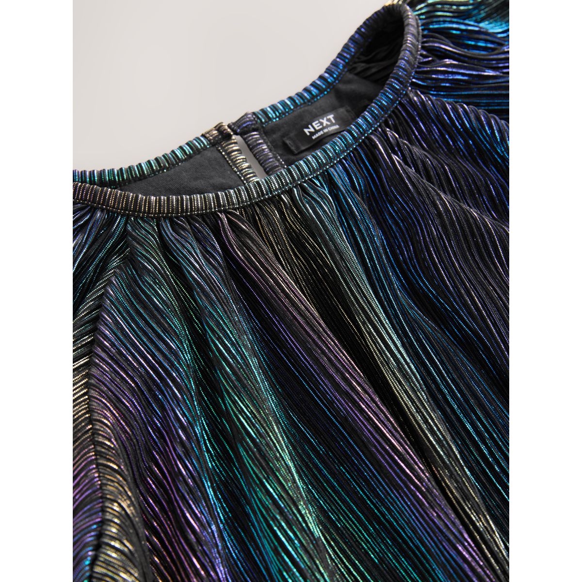 Robe de soirée scintillante à manches ange multi-couleurs, NEXT
