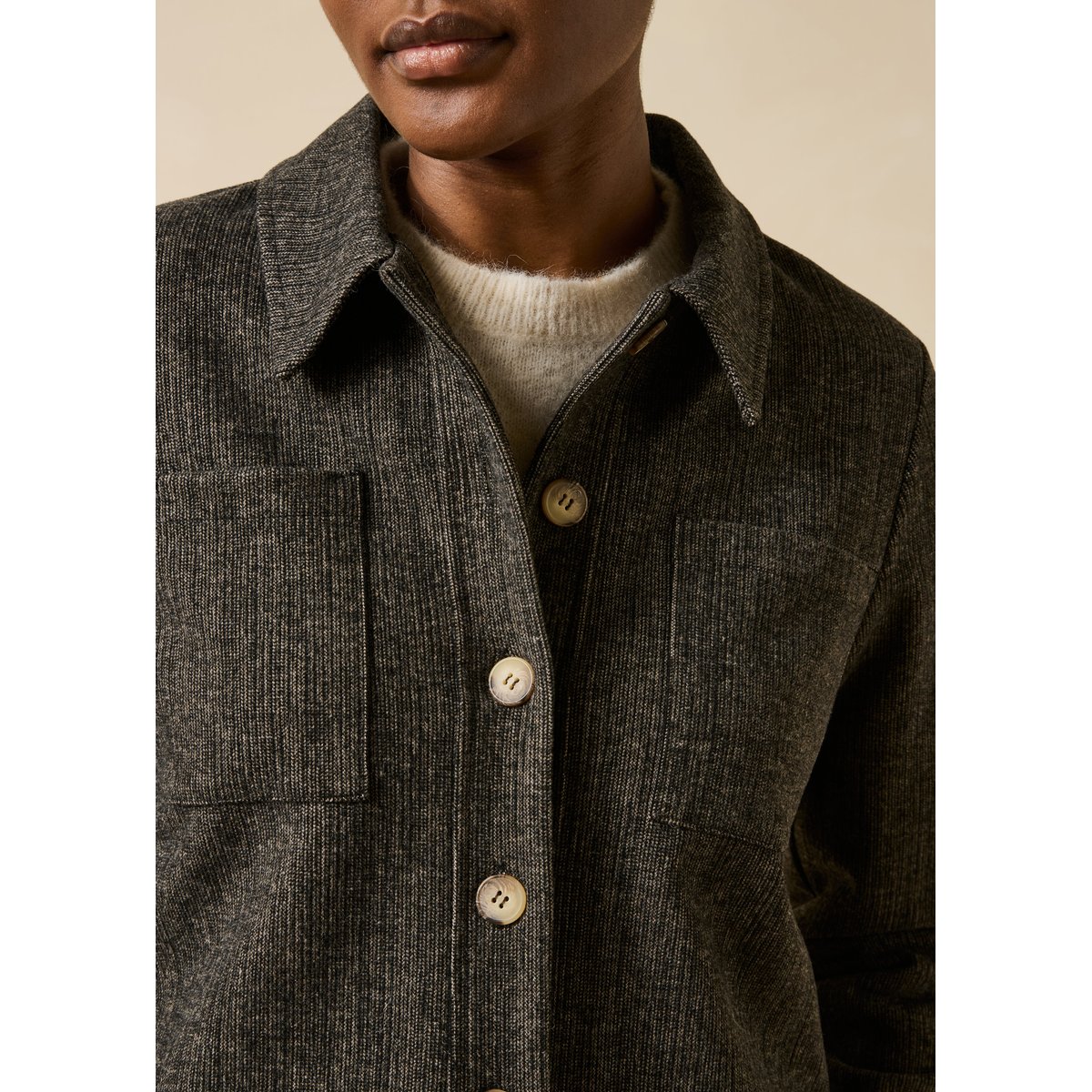 Veste courte en milano manches longues ecorce, LA FEE MARABOUTEE