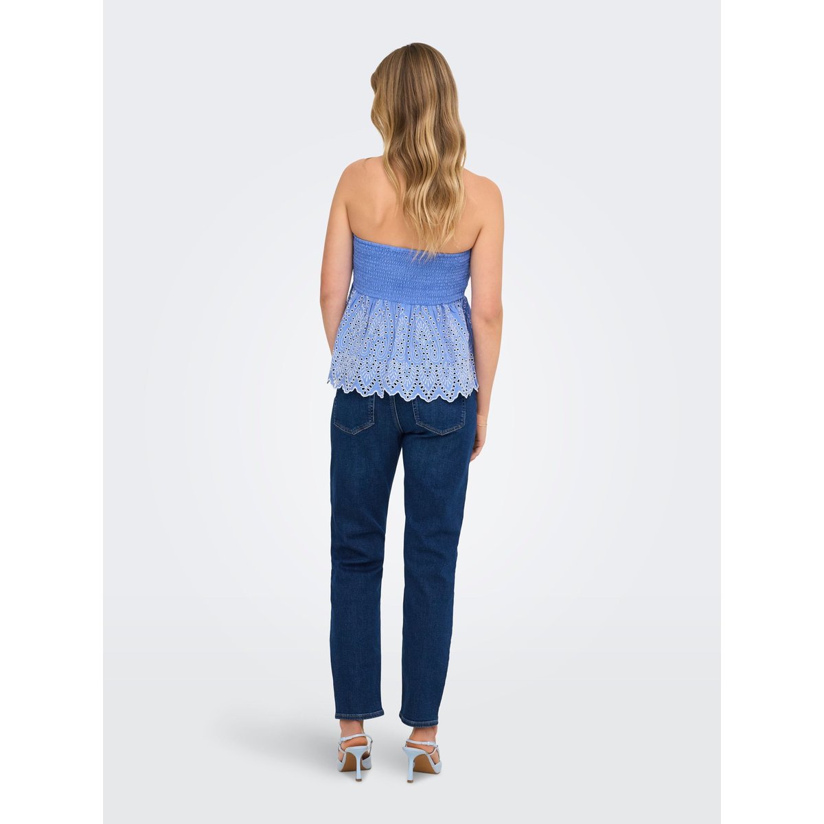 Top blue bonnet, ONLY