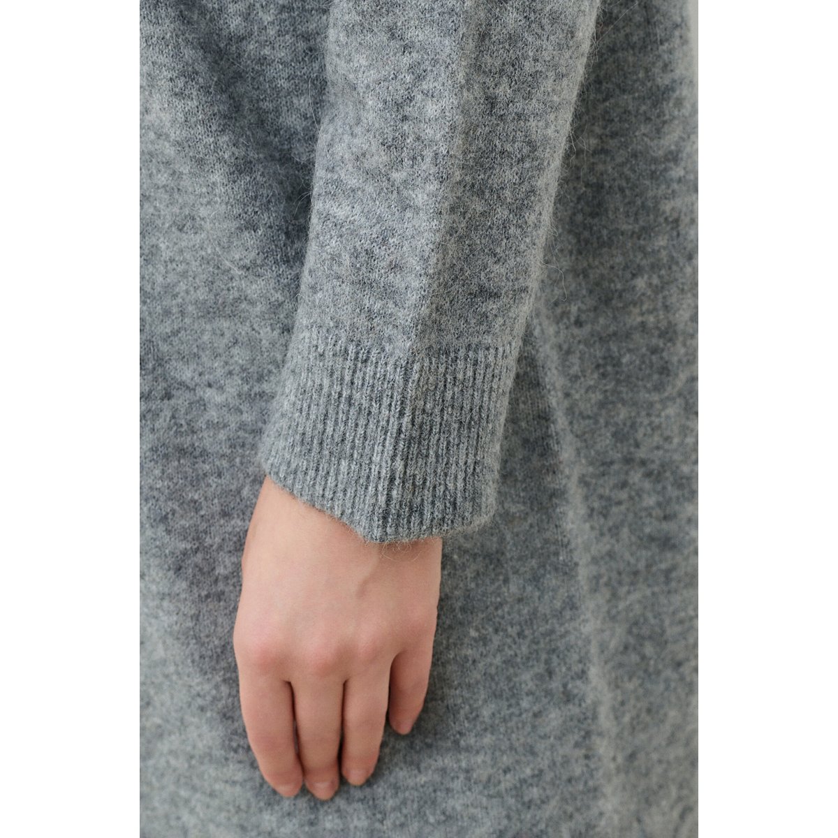 Pull droit long MWENDY gris, CAROLL