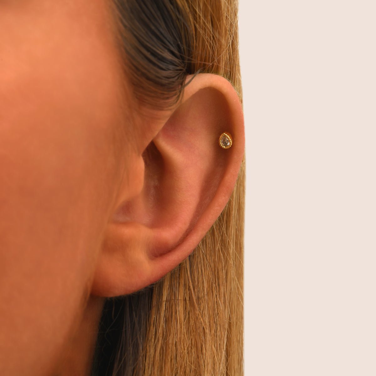 Piercing plat tear - candy blanc, CAROLINE NAJMAN