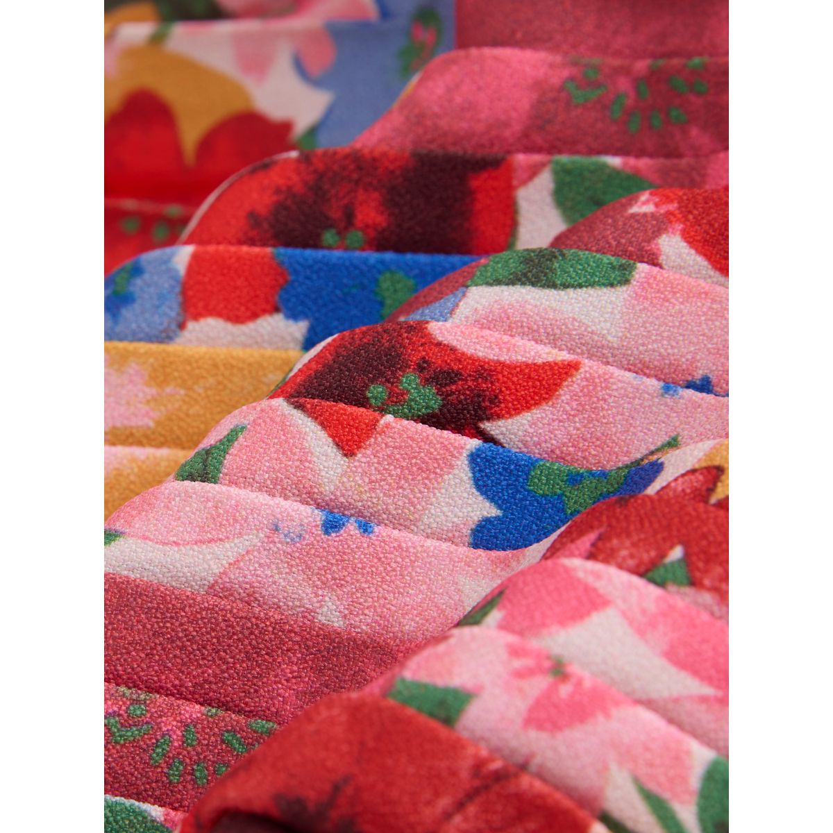 Combinaison plissée manches courtes à volants rose motif fleurs, NEXT