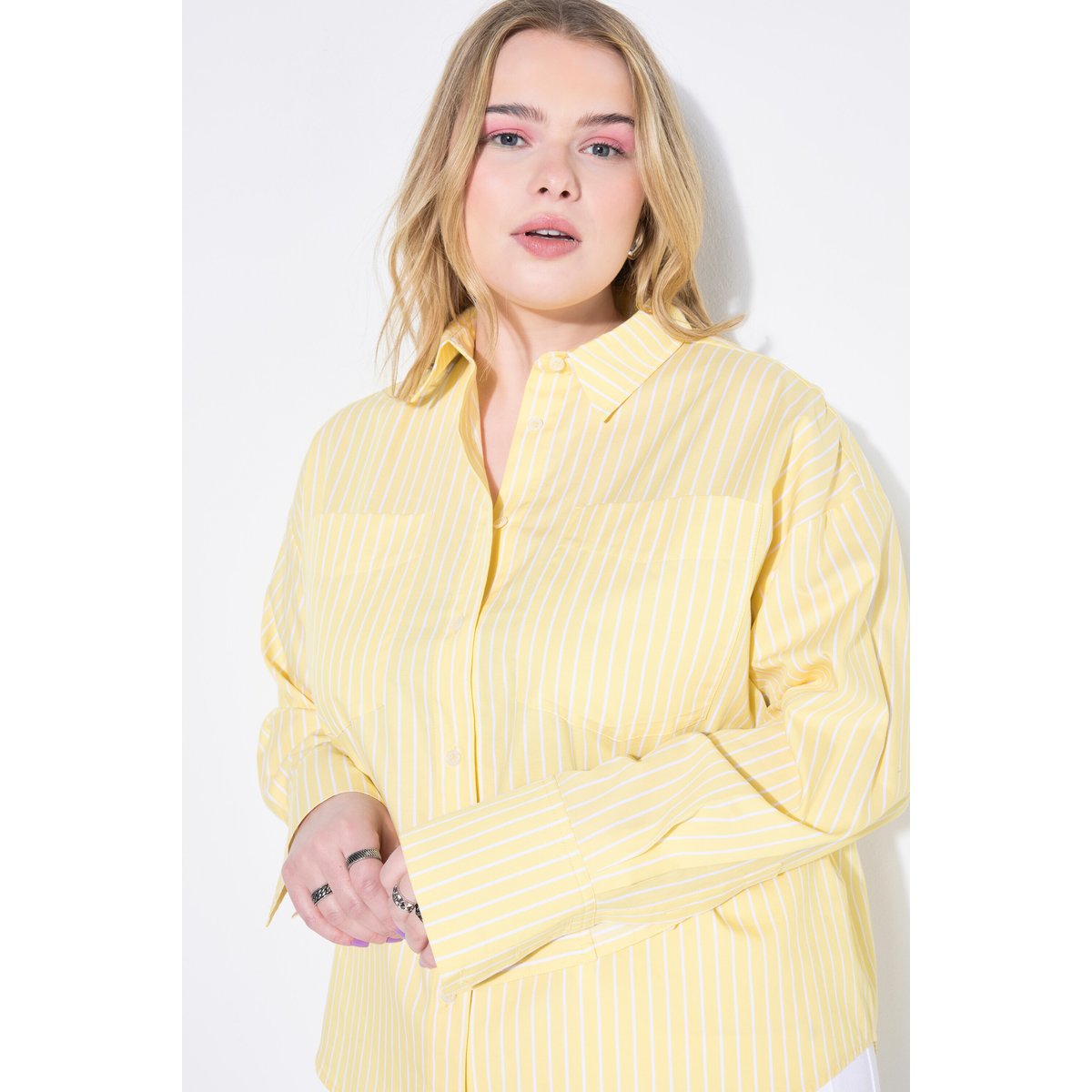 Chemisier oversize à rayures jaune tendre, STUDIO UNTOLD