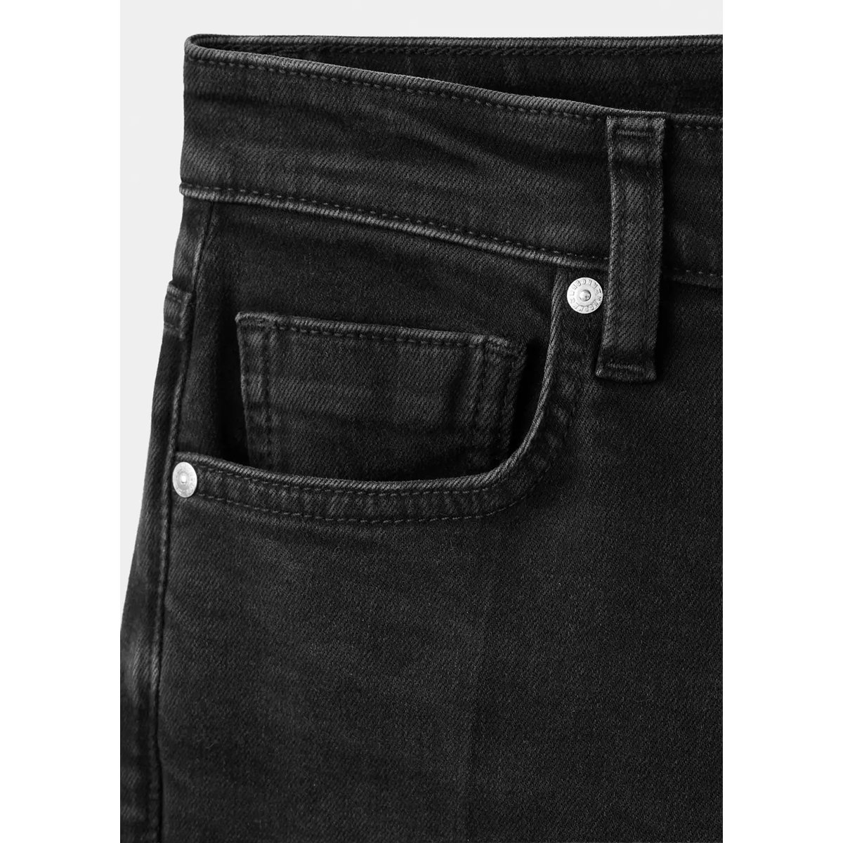 Jean Sienna flare crop black denim, MANGO