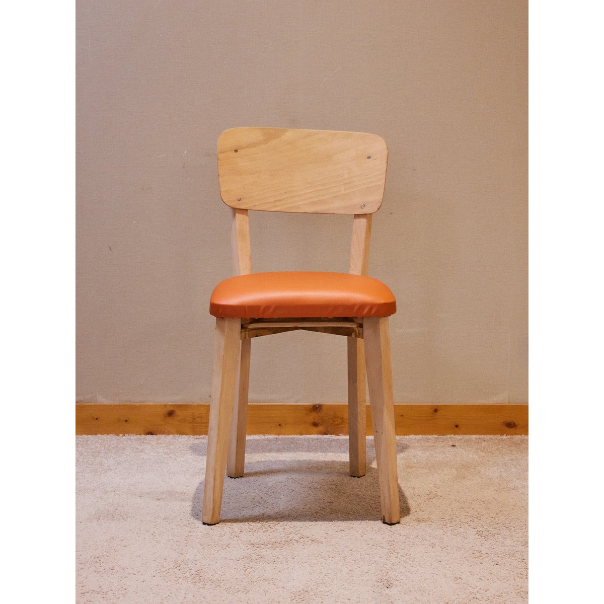Lot de 5 chaises en bois poncé Claude N°1616 - Bon état bois clair, DEBONGOUT