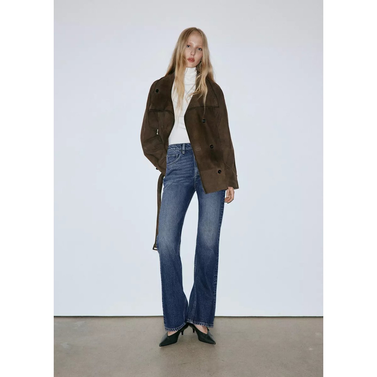 Jean flare taille mi-haute bleu foncé, MANGO