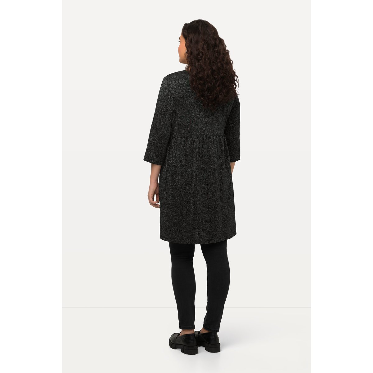 T-shirt long à col rond et manches 3/4 noir, ULLA POPKEN