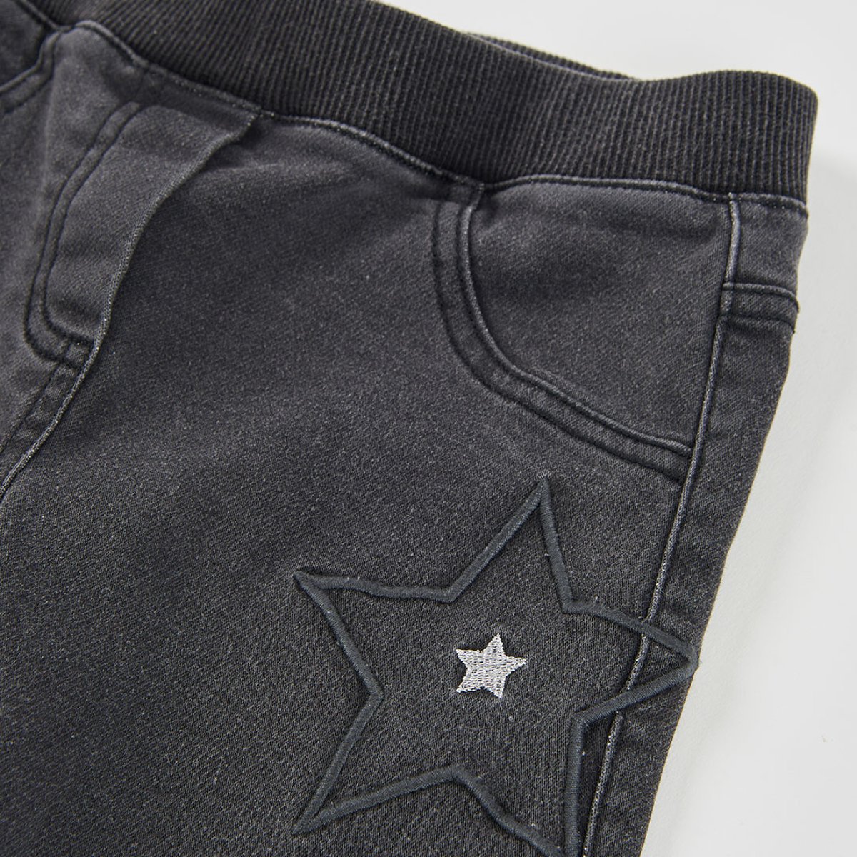 Pantalon fille denim avec étoiles noir, BOBOLI