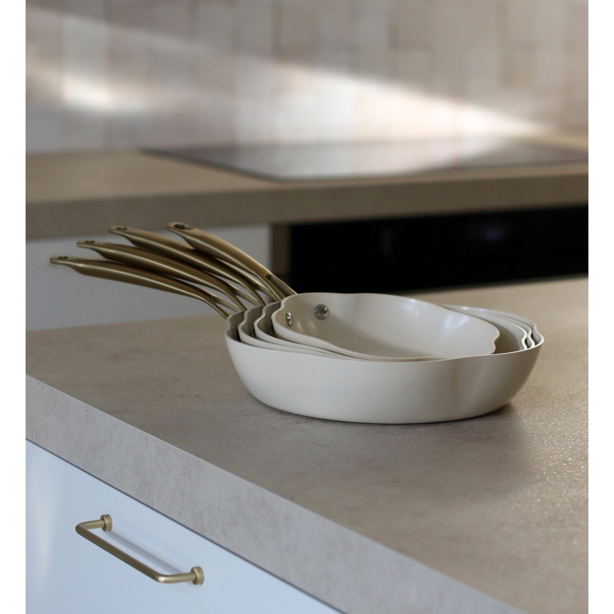 Poêle en aluminium recyclé, DAHLIA beige, MENASTYL