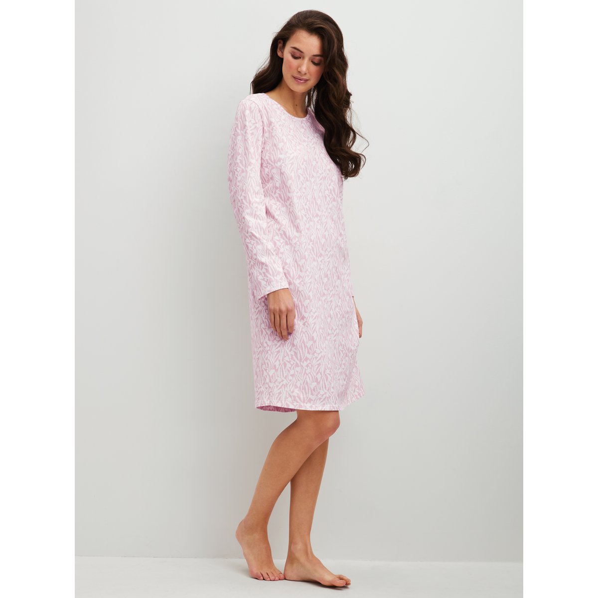 Chemise de nuit à manches longues manches longues Coton FLOWER NIGHTS lilas parfumé, CALIDA