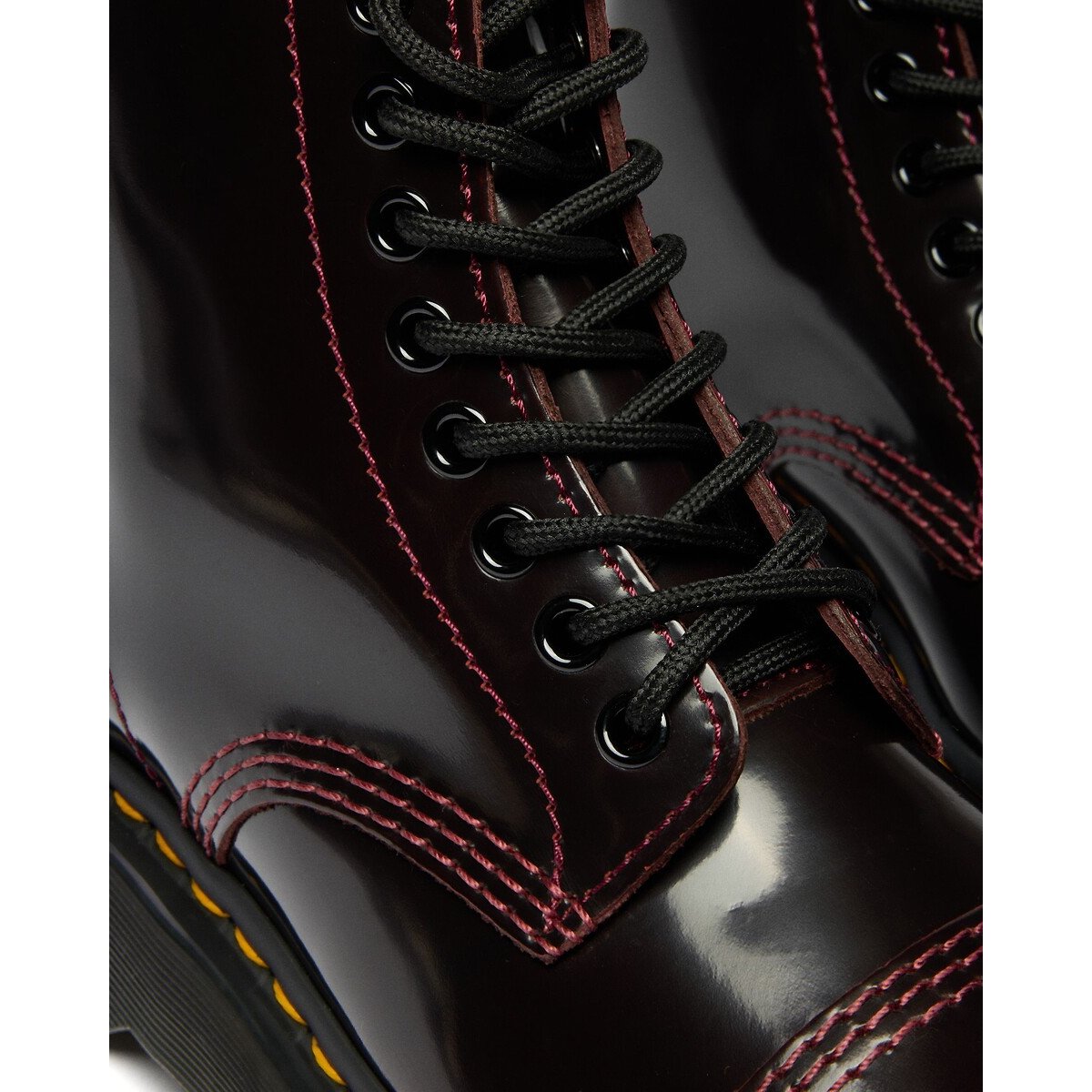 Boots plateforme Sinclair en cuir Arcadia rouge bordeaux, DR. MARTENS