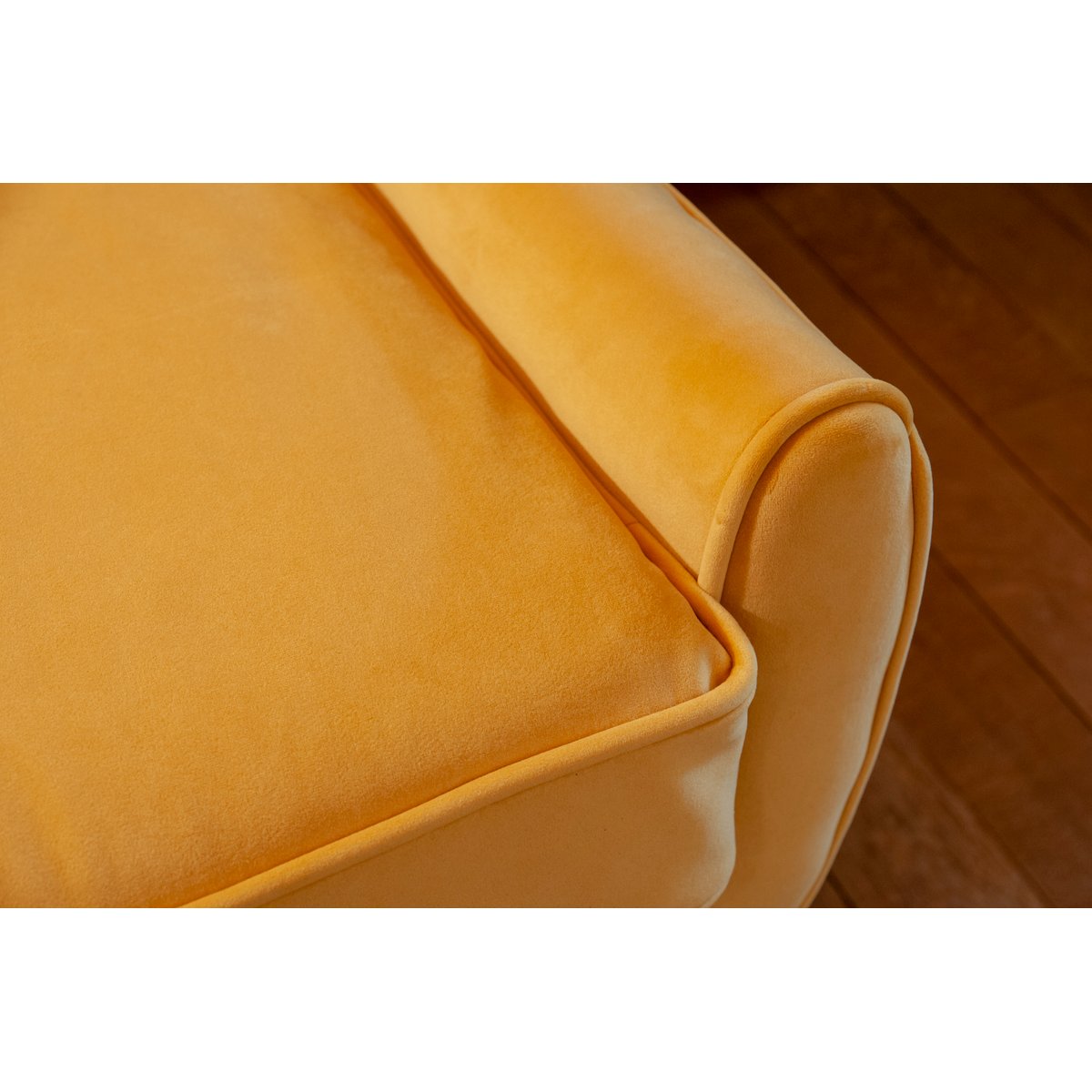 Fauteuil rotatif en velours BALMAT jaune, PRODUIT INTERIEUR BRUT