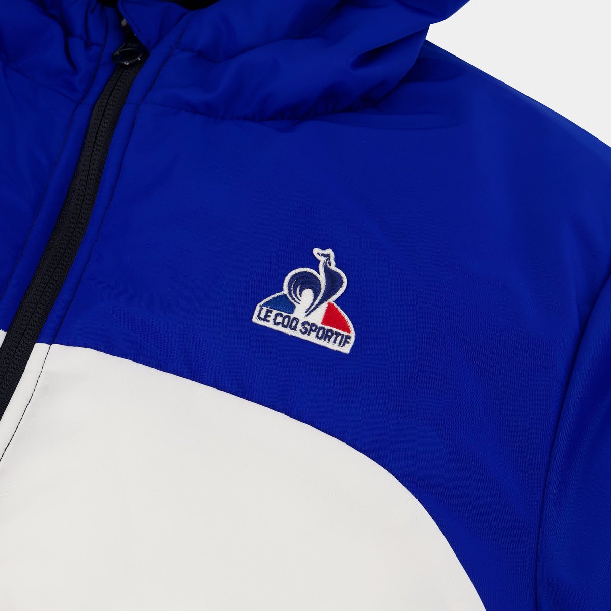 Doudoune à capuche déperlante Essentiel tricolore bleu electro/now/sky captain, LE COQ SPORTIF