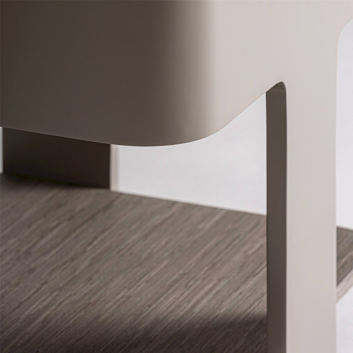 Table de chevet contemporaine en bois taupe, RECOLLECTION
