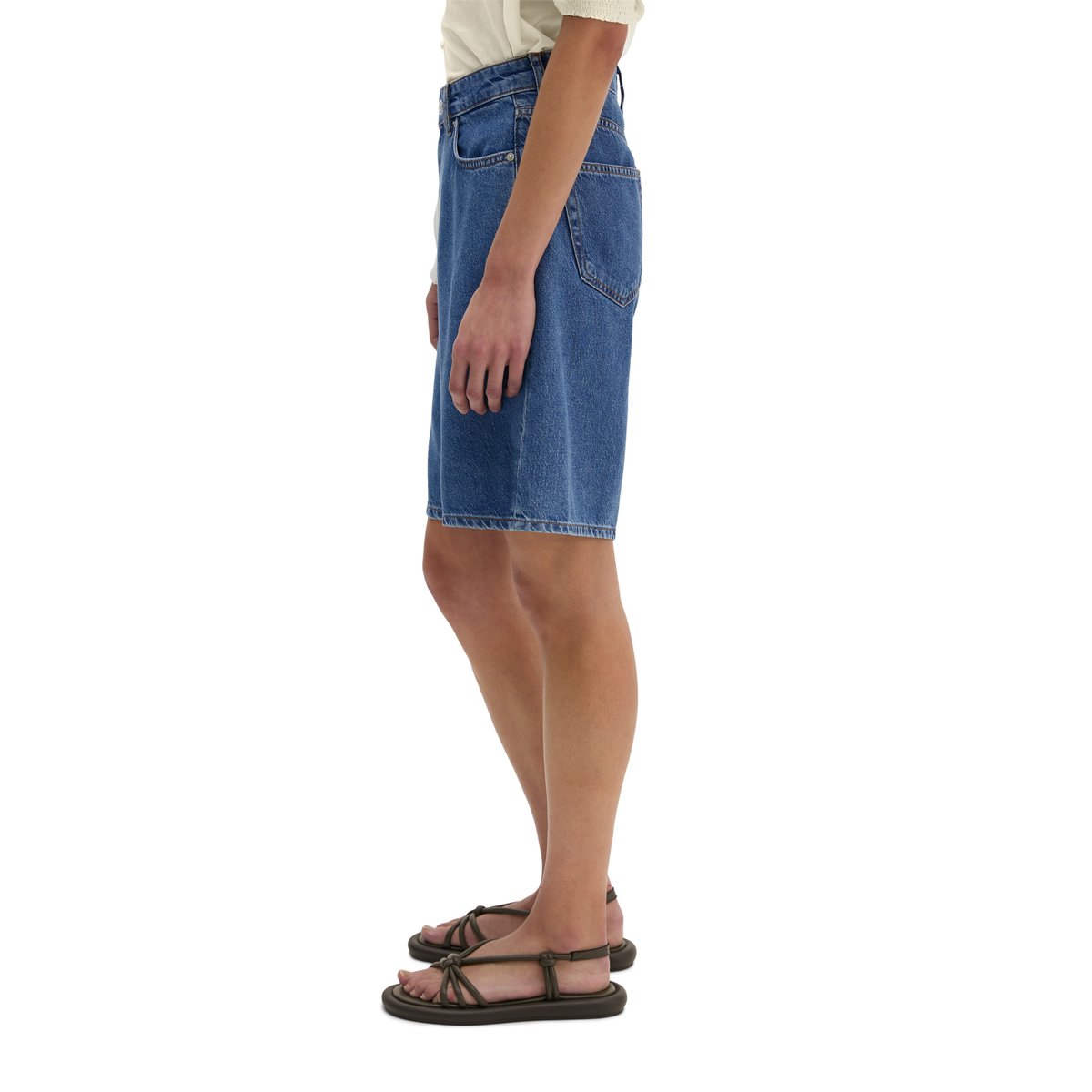 Short en jean large en mélange de coton organique et de lyocell bleu moyen, MARC O'POLO