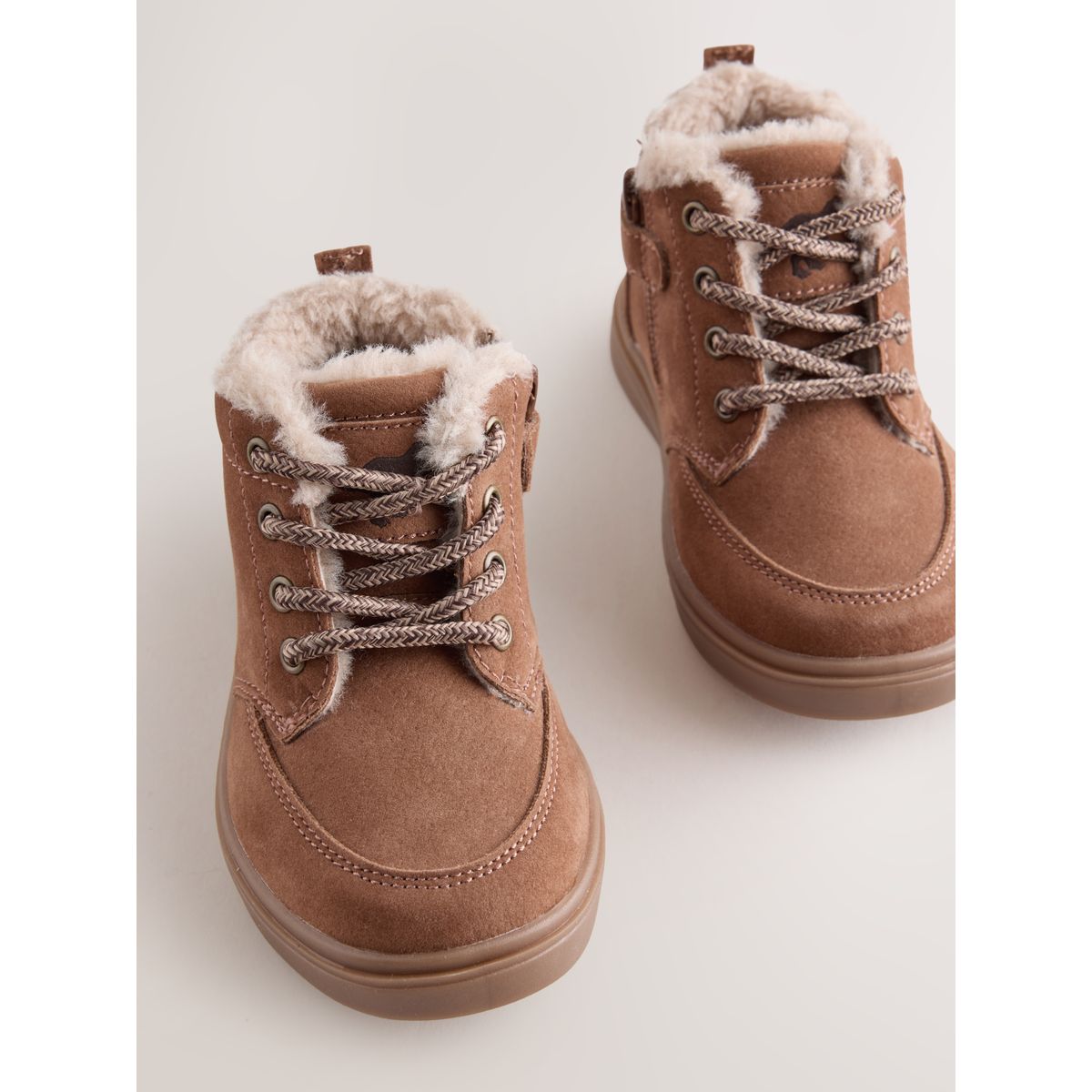 Bottines à lacets et doublure chaude marron fauve, NEXT