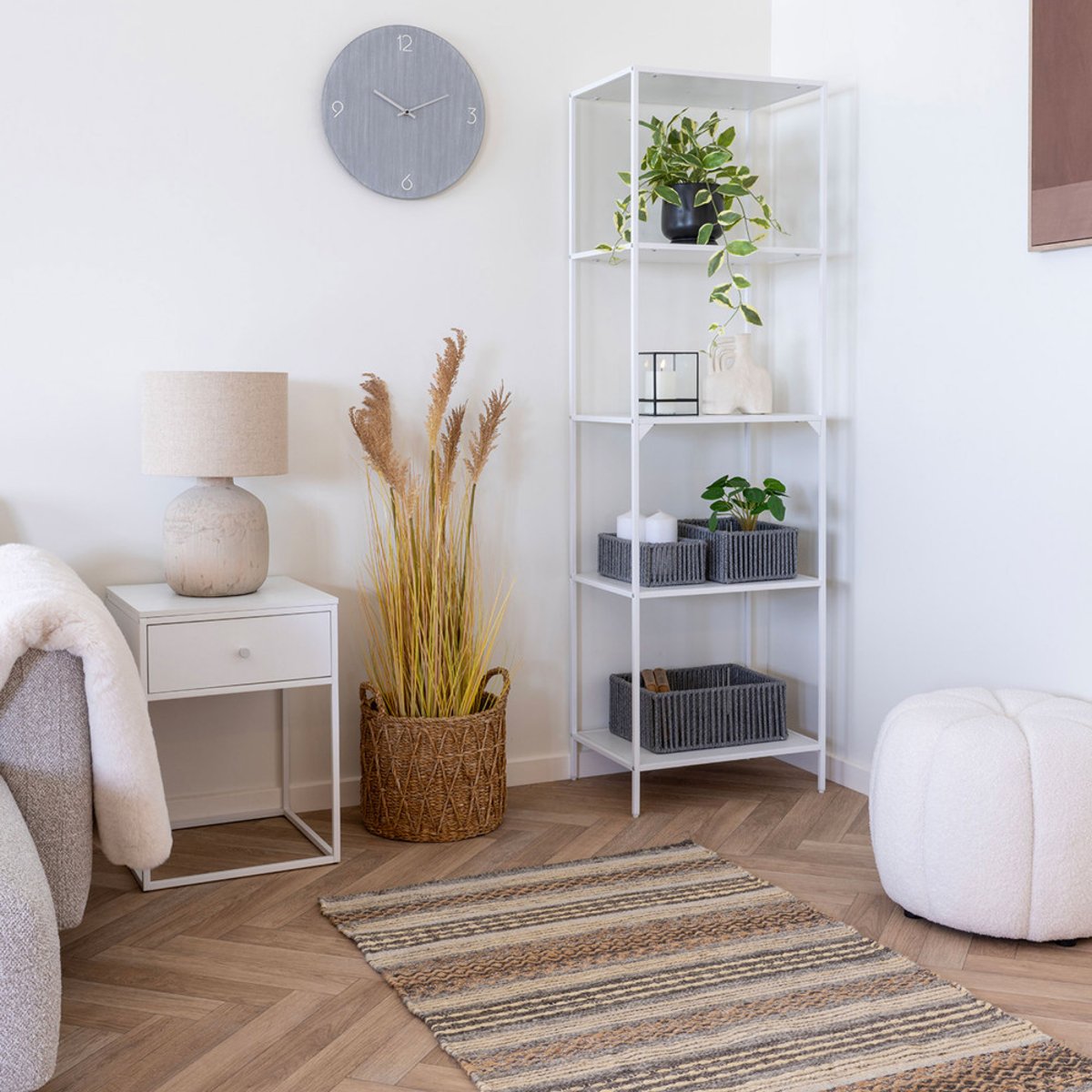 Table de chevet avec tiroir en bois et métal blanc- VITA blanc, HOUSE NORDIC