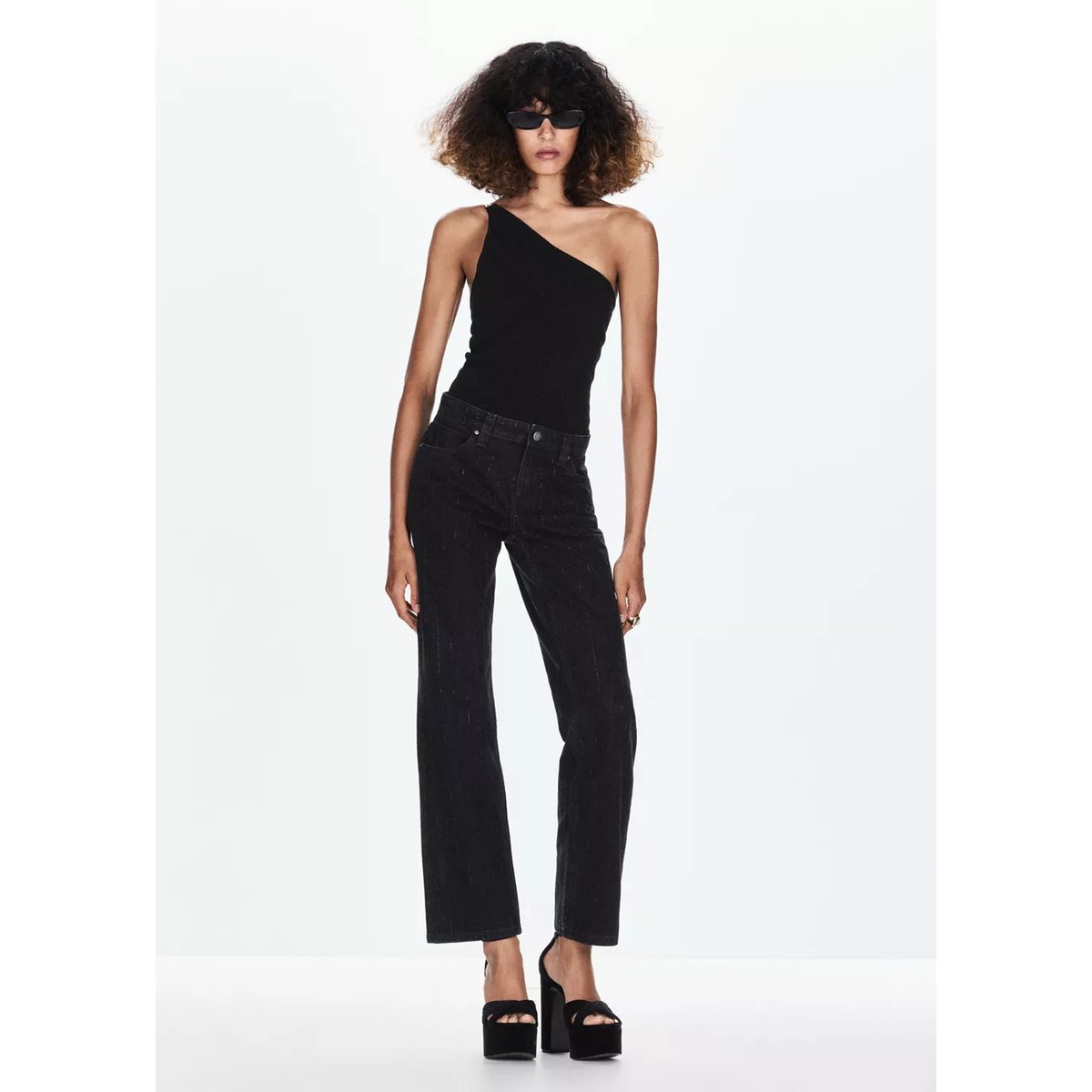 Top en maille à bretelles métalliques noir, MANGO
