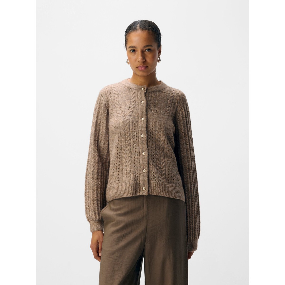 Cardigan desert taupe, OBJECT