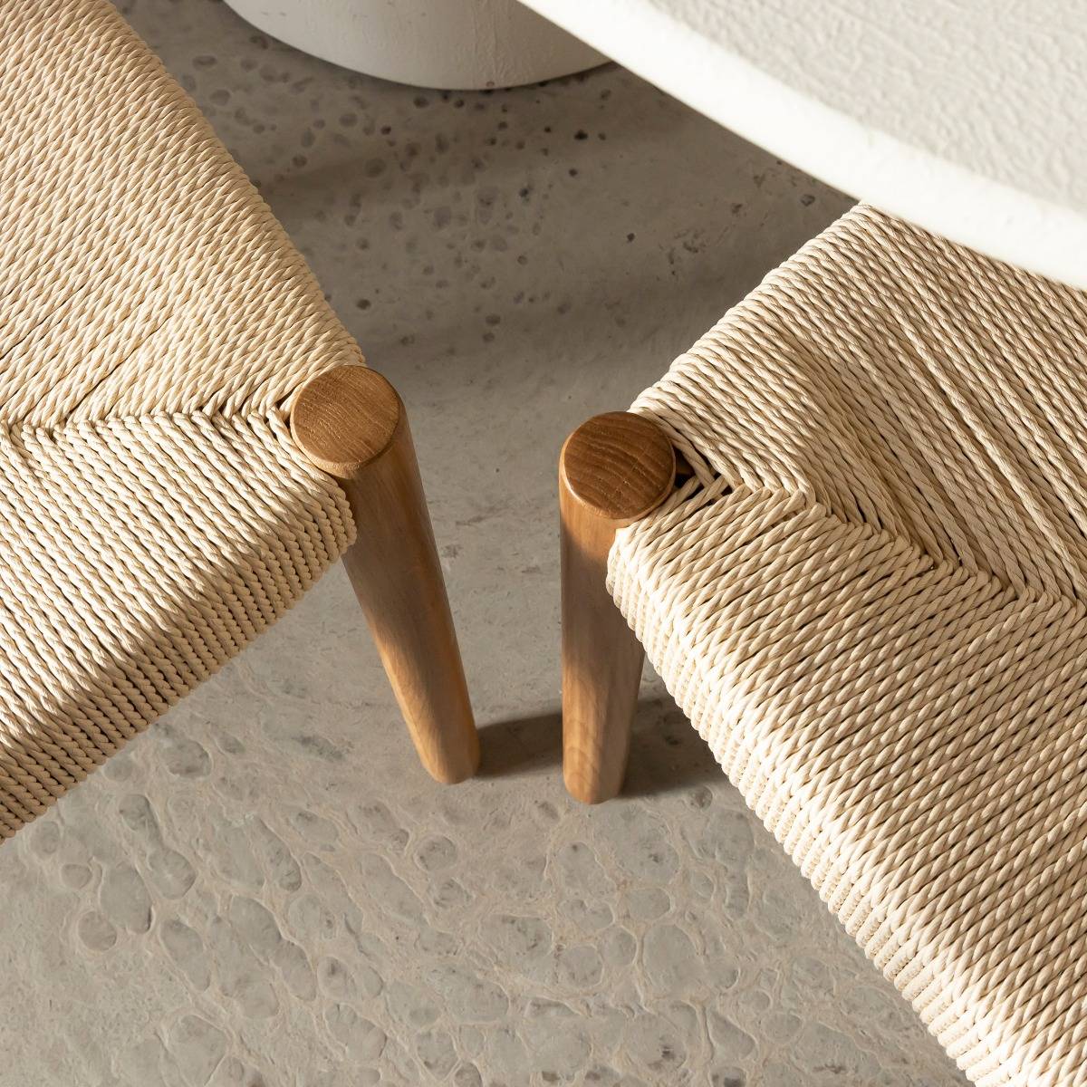 Lot de 2 chaises en bois de chêne ALINE bois clair, MADE IN MEUBLES 