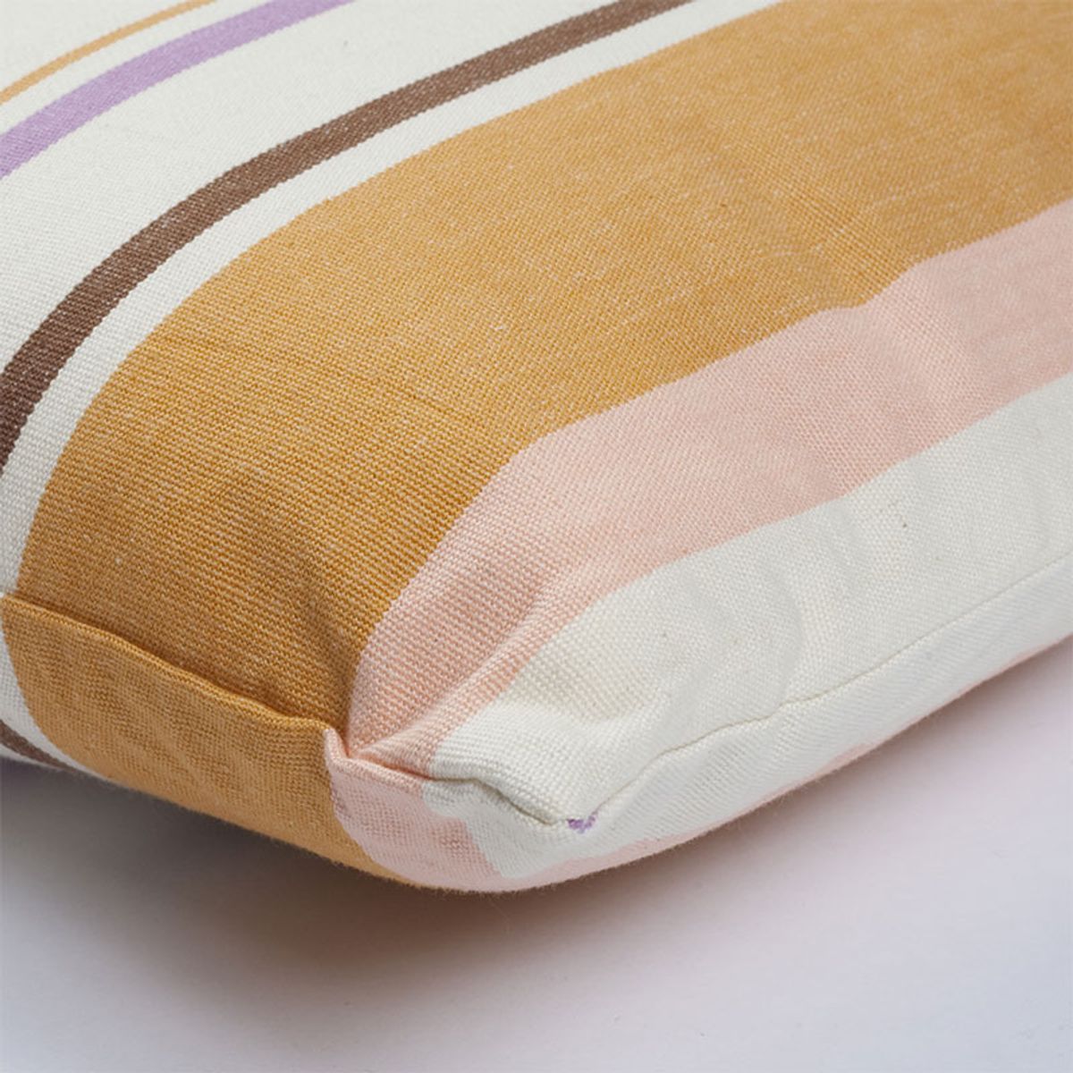 Coussin à rayures  multi LIBERTY BAYA jaune, THE DECO FACTORY