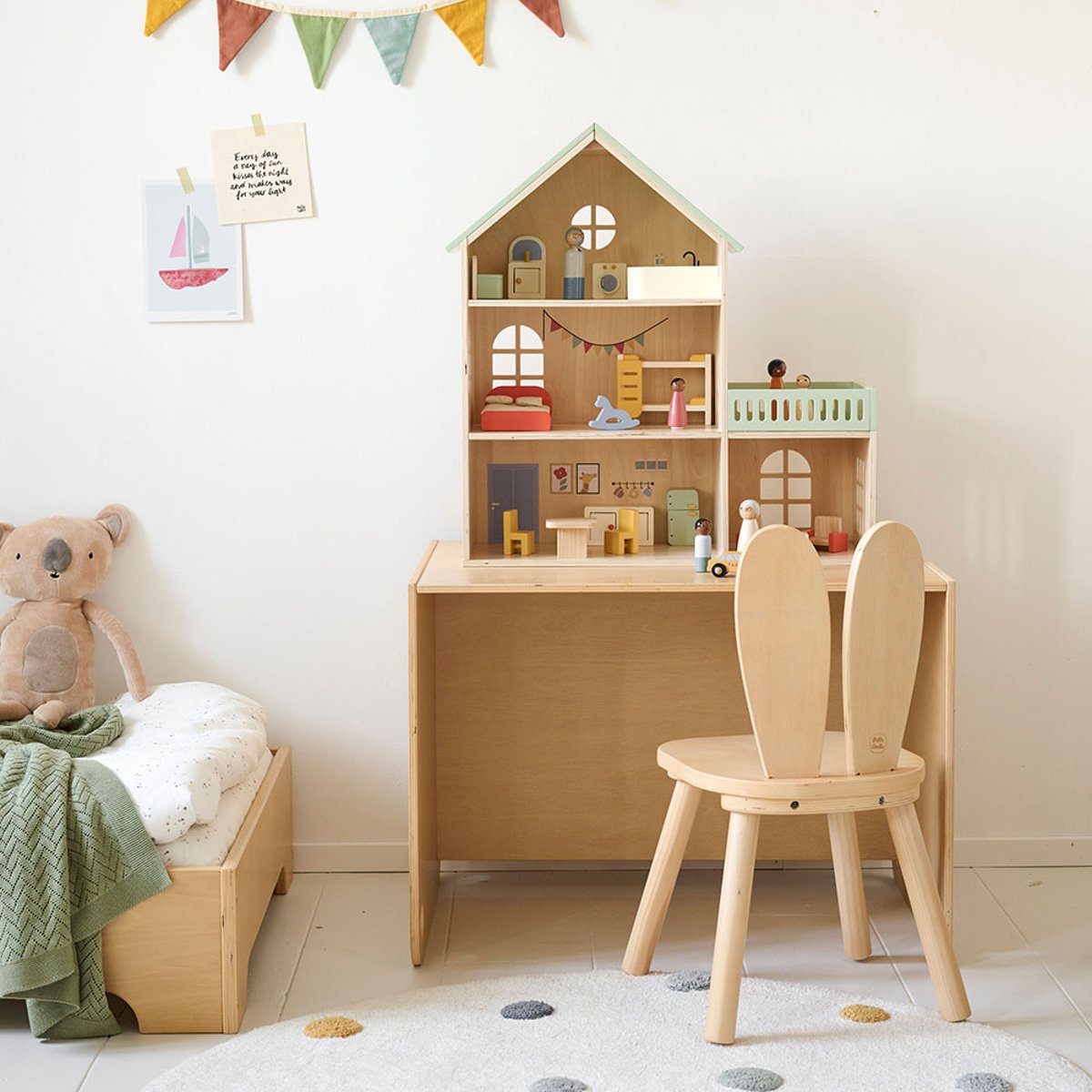 Chaise enfant en bois oreilles de lapin naturel, PETITE AMELIE