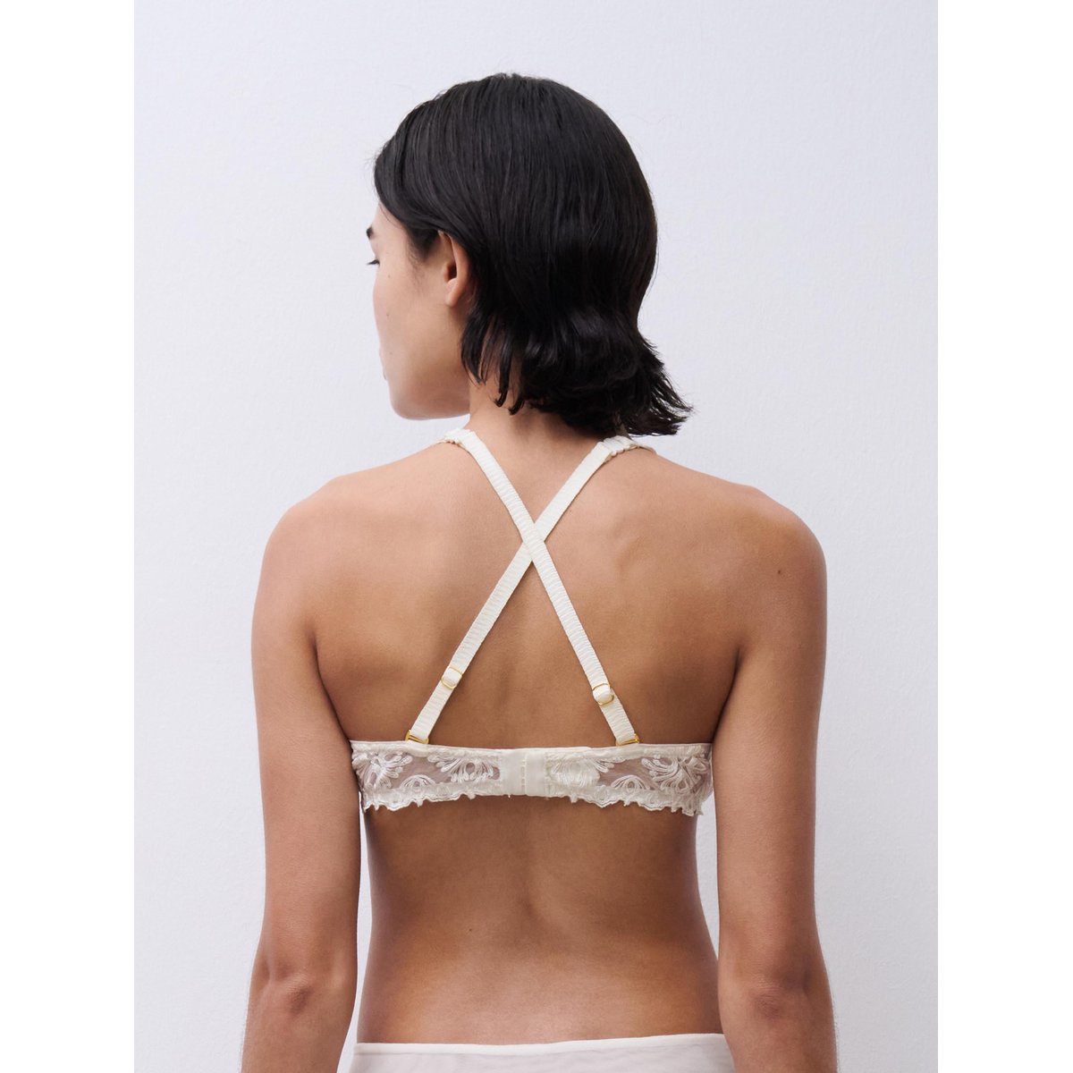 Soutien-gorge mémoire de forme emboîtant CHAMPS ELYSEES ivoire, CHANTELLE