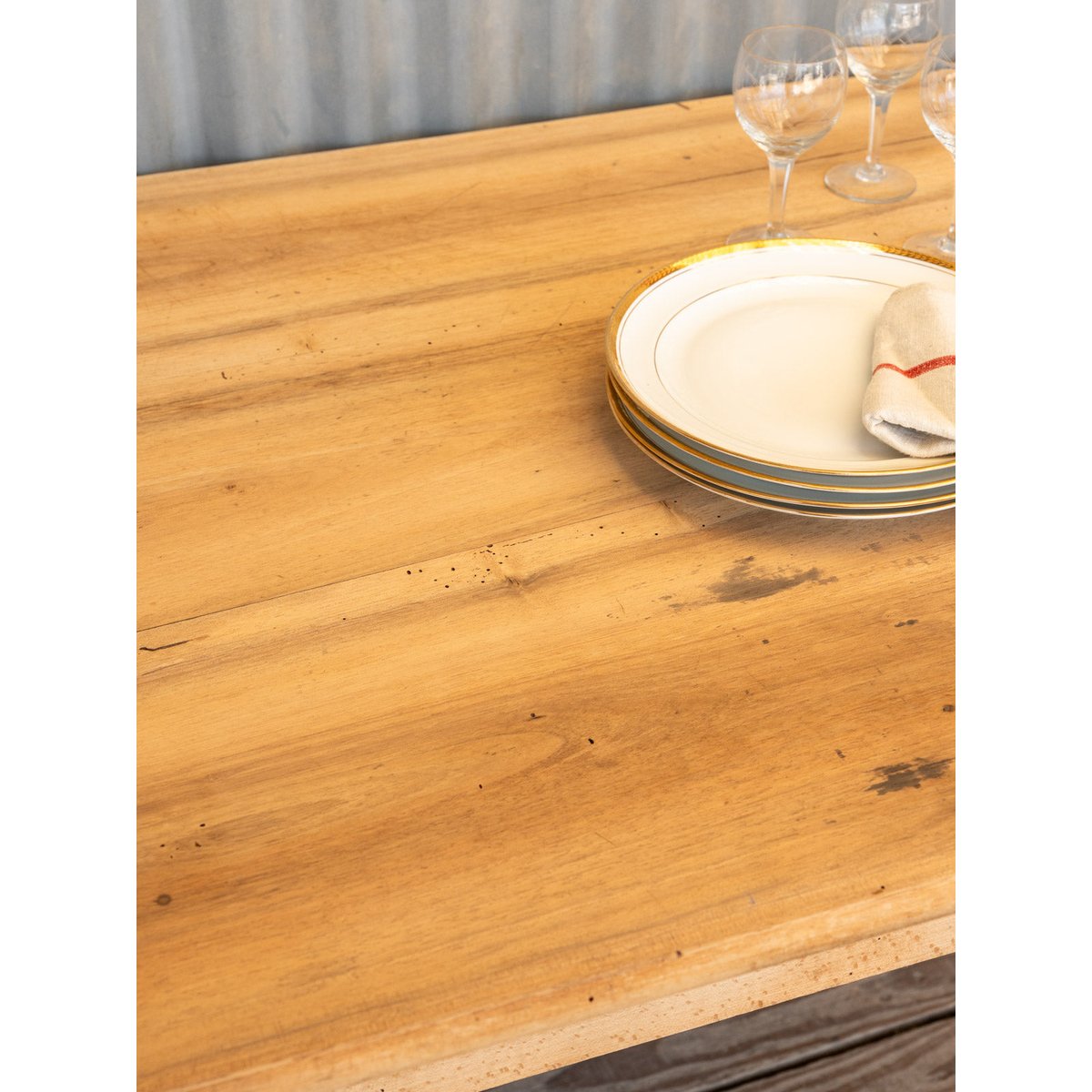 Table à manger en bois Romy N°1453 - Bon état bois clair, DEBONGOUT