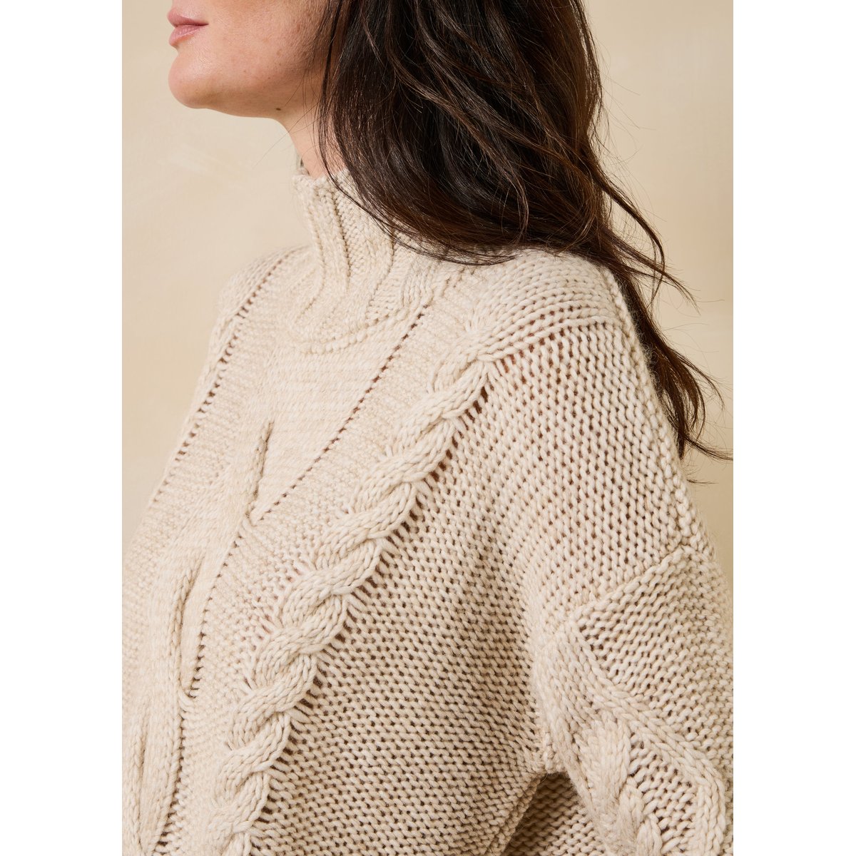 Pull manches longues en maille col montant greige, LA FEE MARABOUTEE