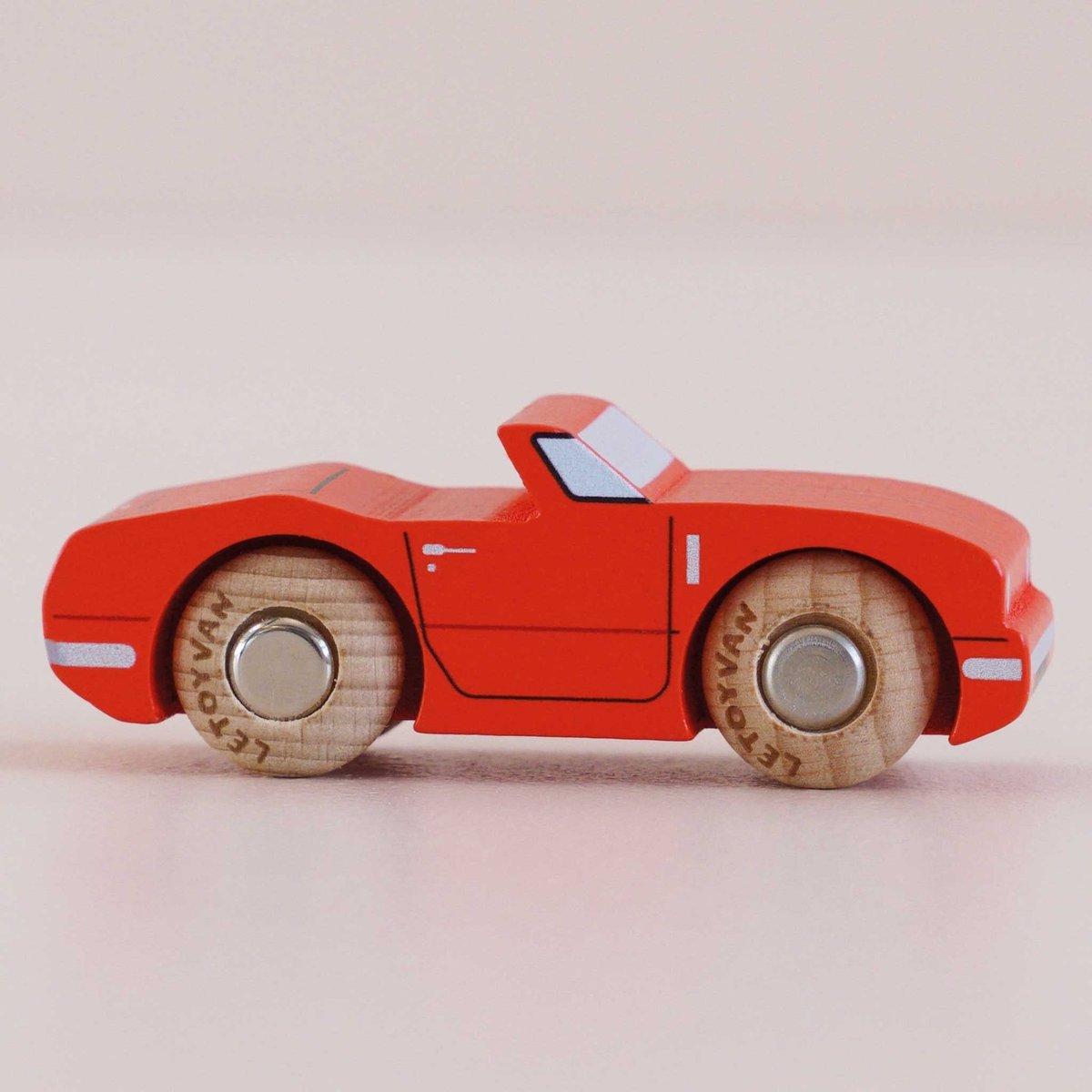 Voiture Marc No 13 rouge, LE TOY VAN