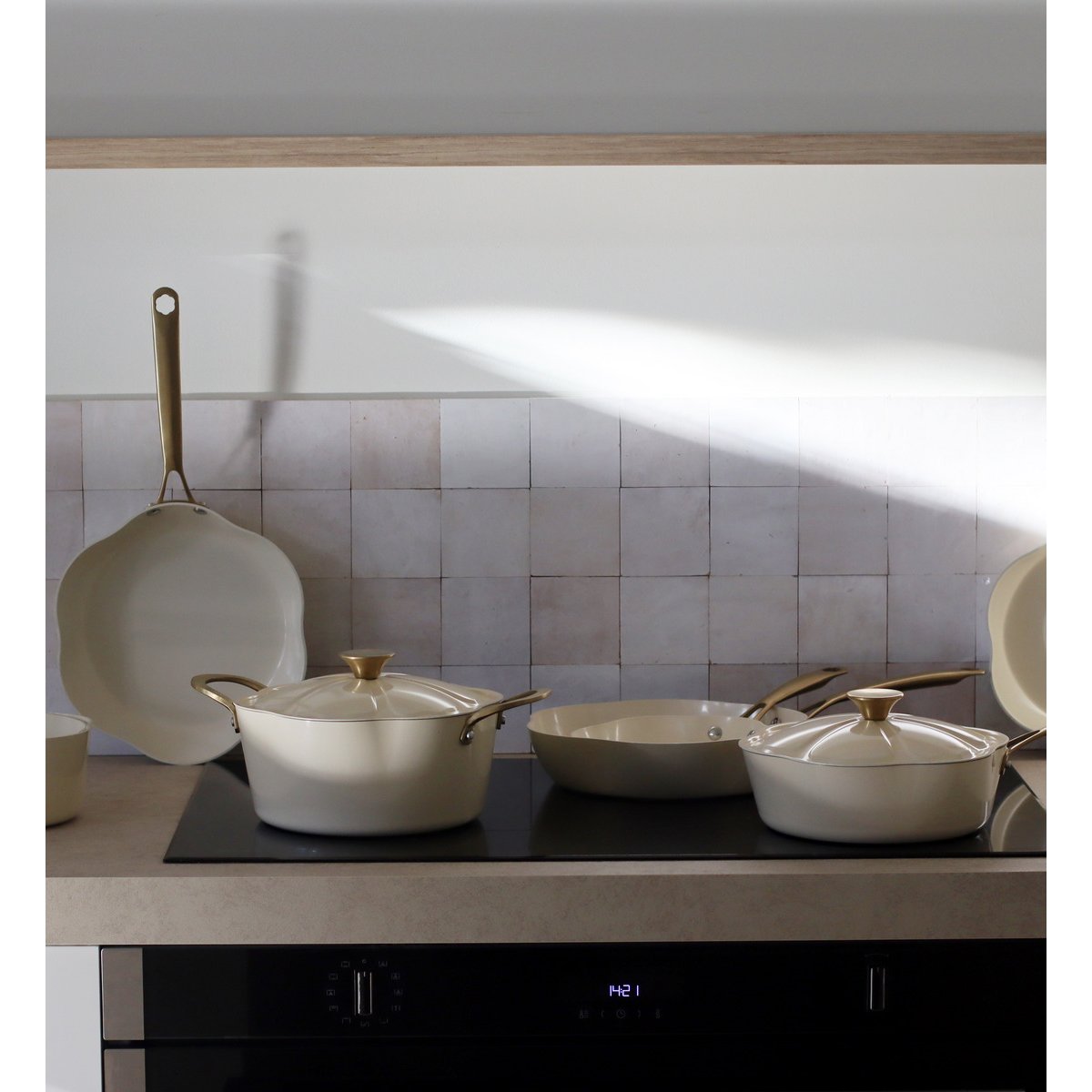 Poêle en aluminium recyclé, DAHLIA beige, MENASTYL