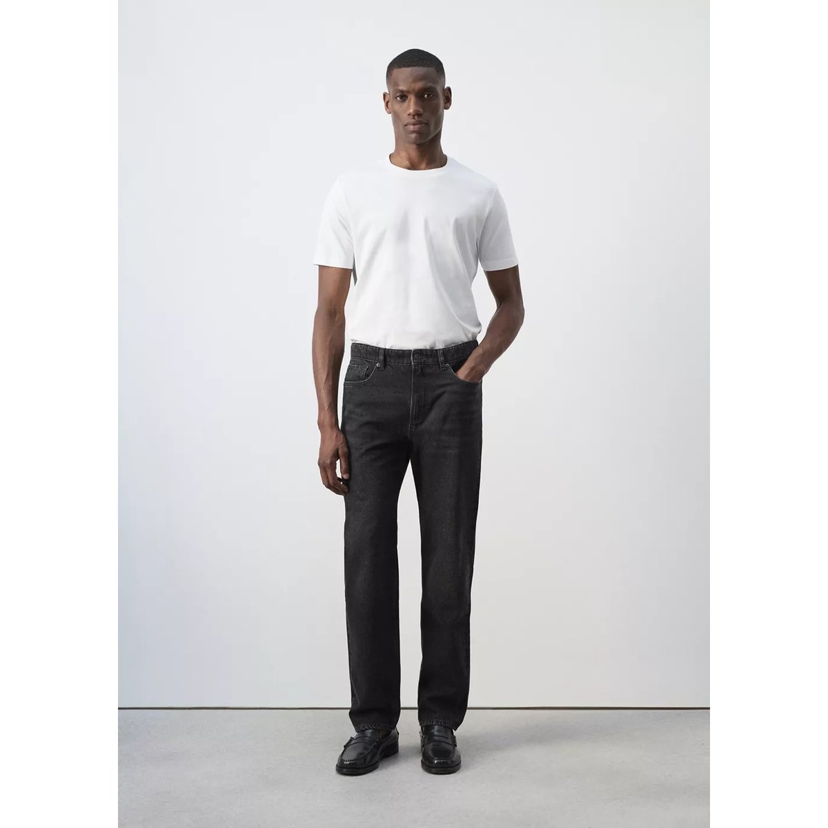 Jean Bob regular-fit black denim, MANGO MAN