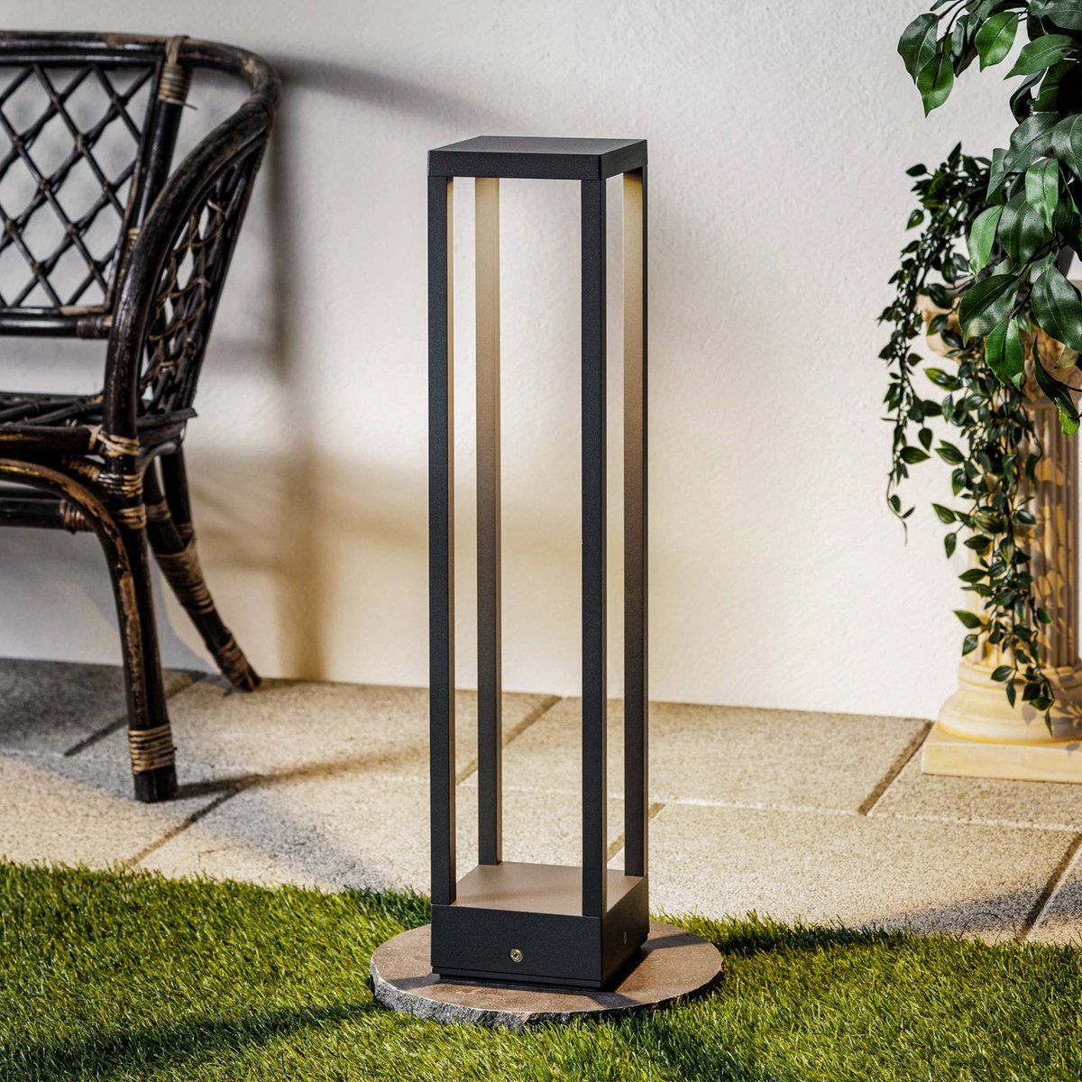 Luminaire extérieur en aluminium moderneLED anthracite, LUCANDE