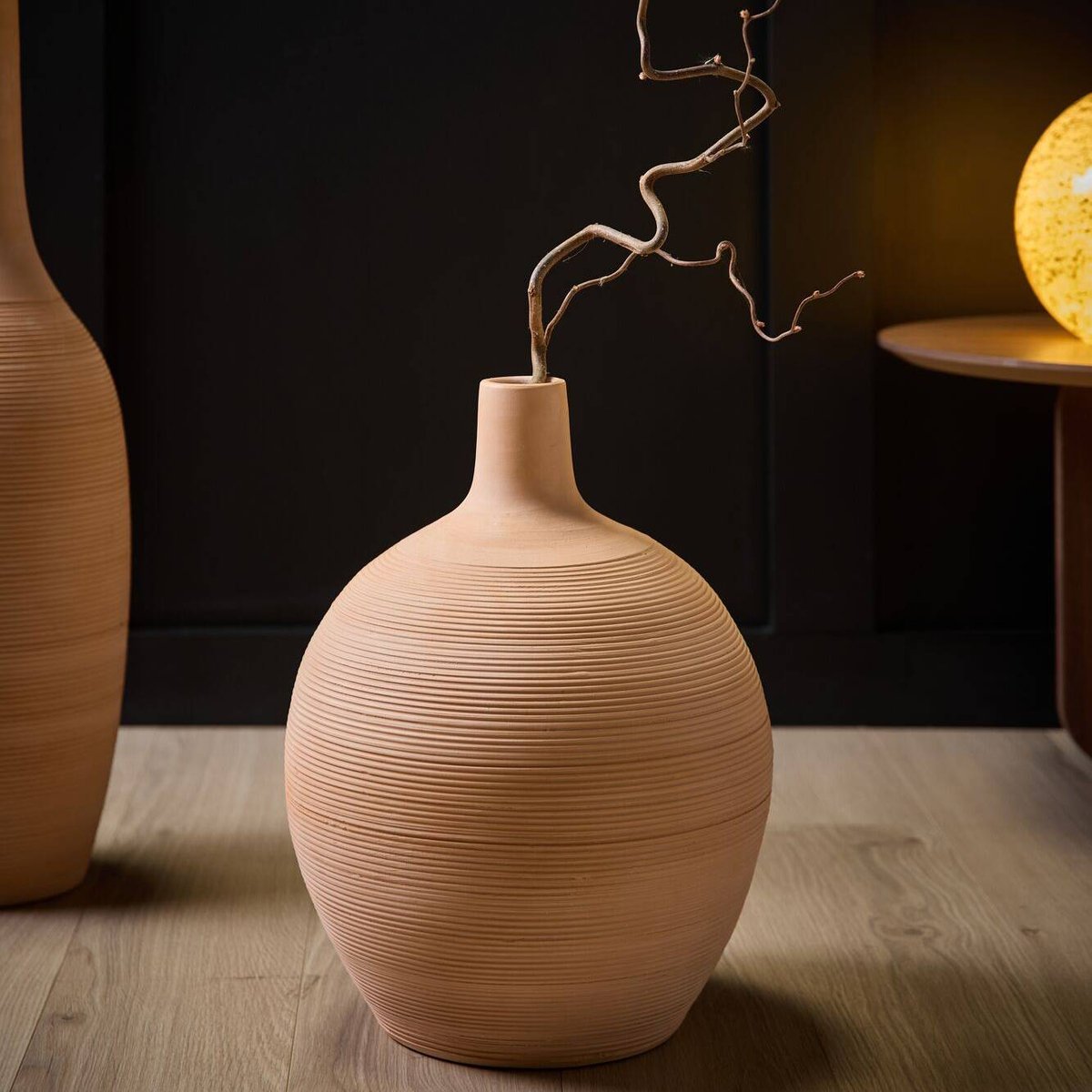 Vase rond long fût en céramique H46 cm - MAHE marron, CAMIF