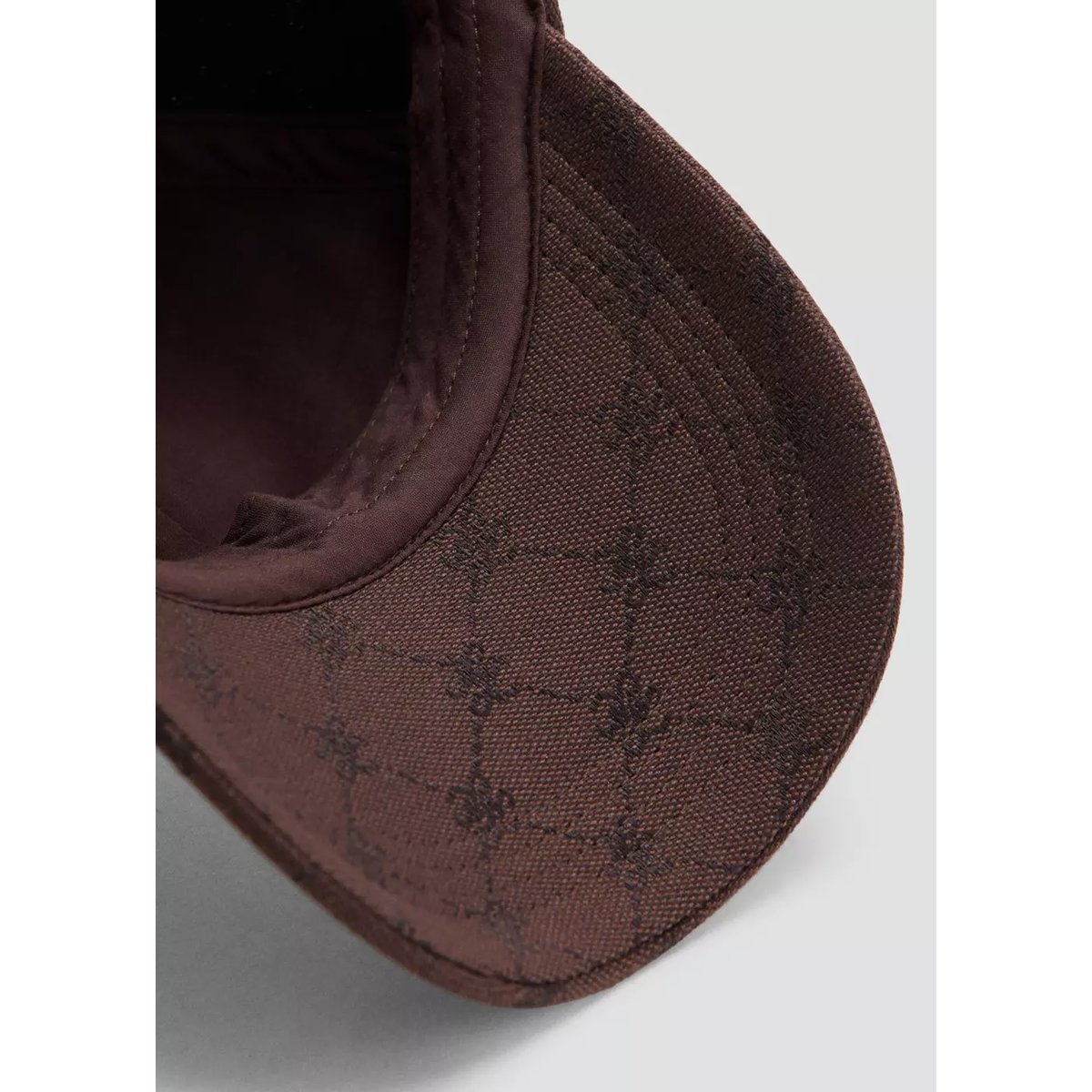 Casquette imprimée logo chocolat, MANGO