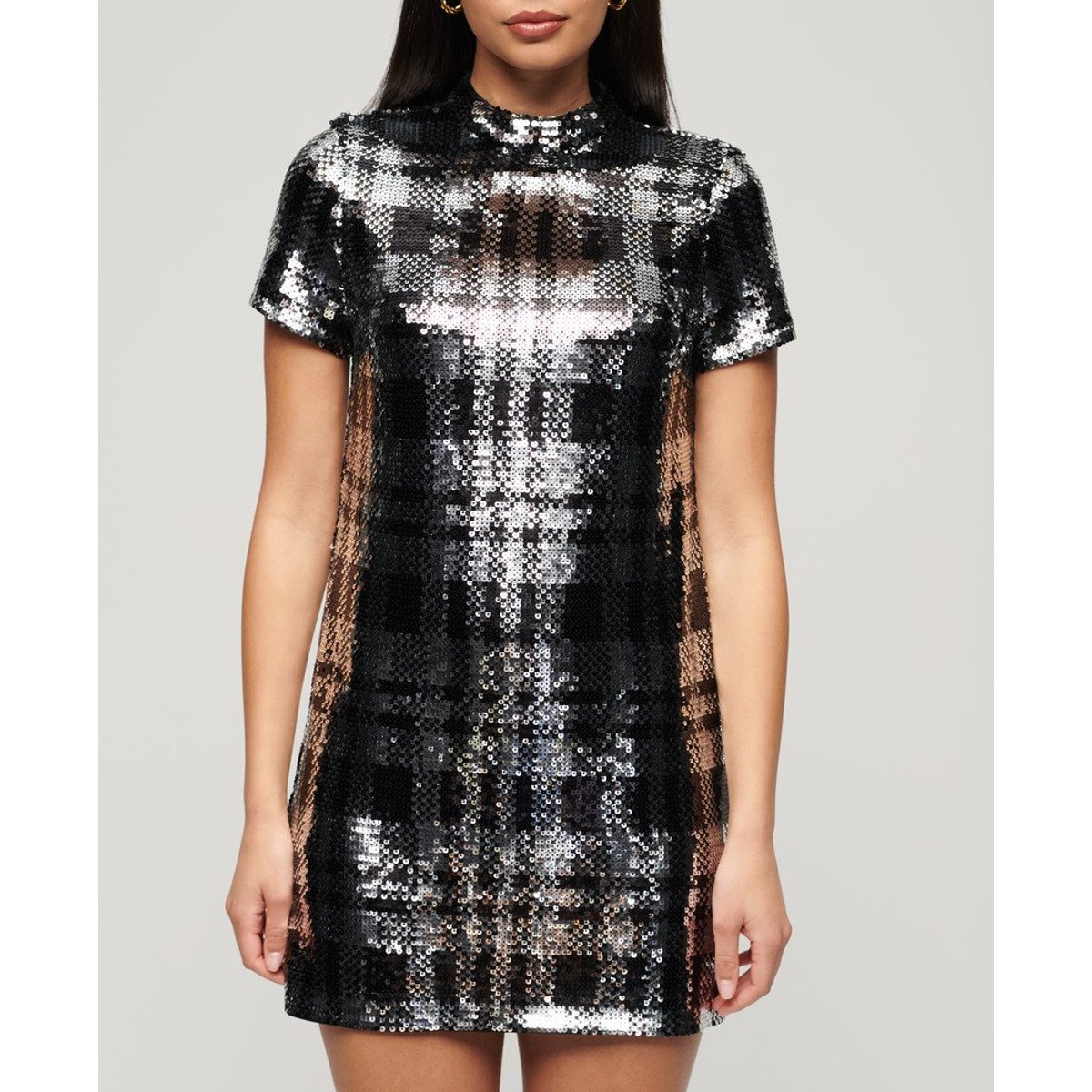 Robe t-shirt à sequins et col montant sequins en damier, SUPERDRY