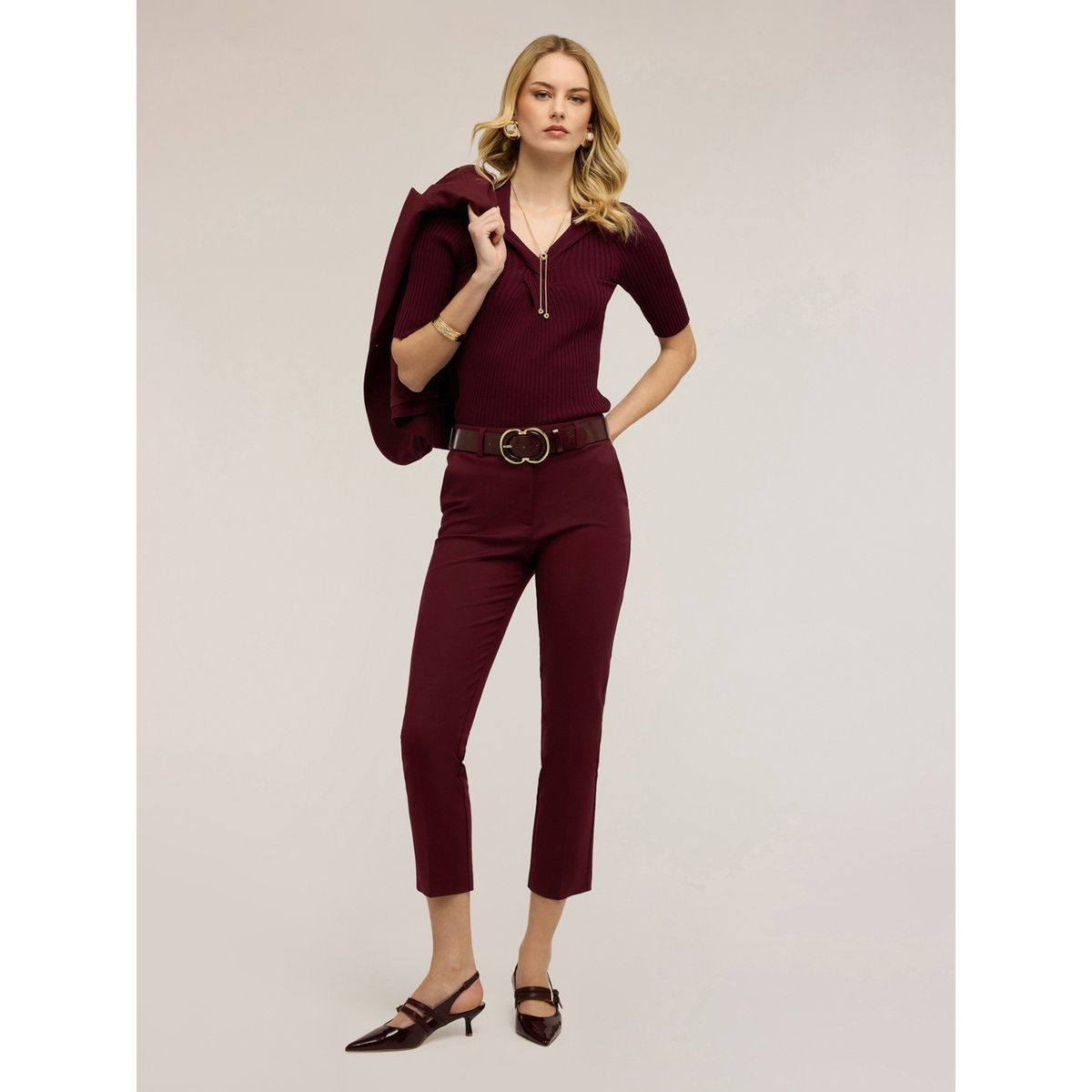 Pantalon regular en mélange coton viscose burgundy, MOTIVI