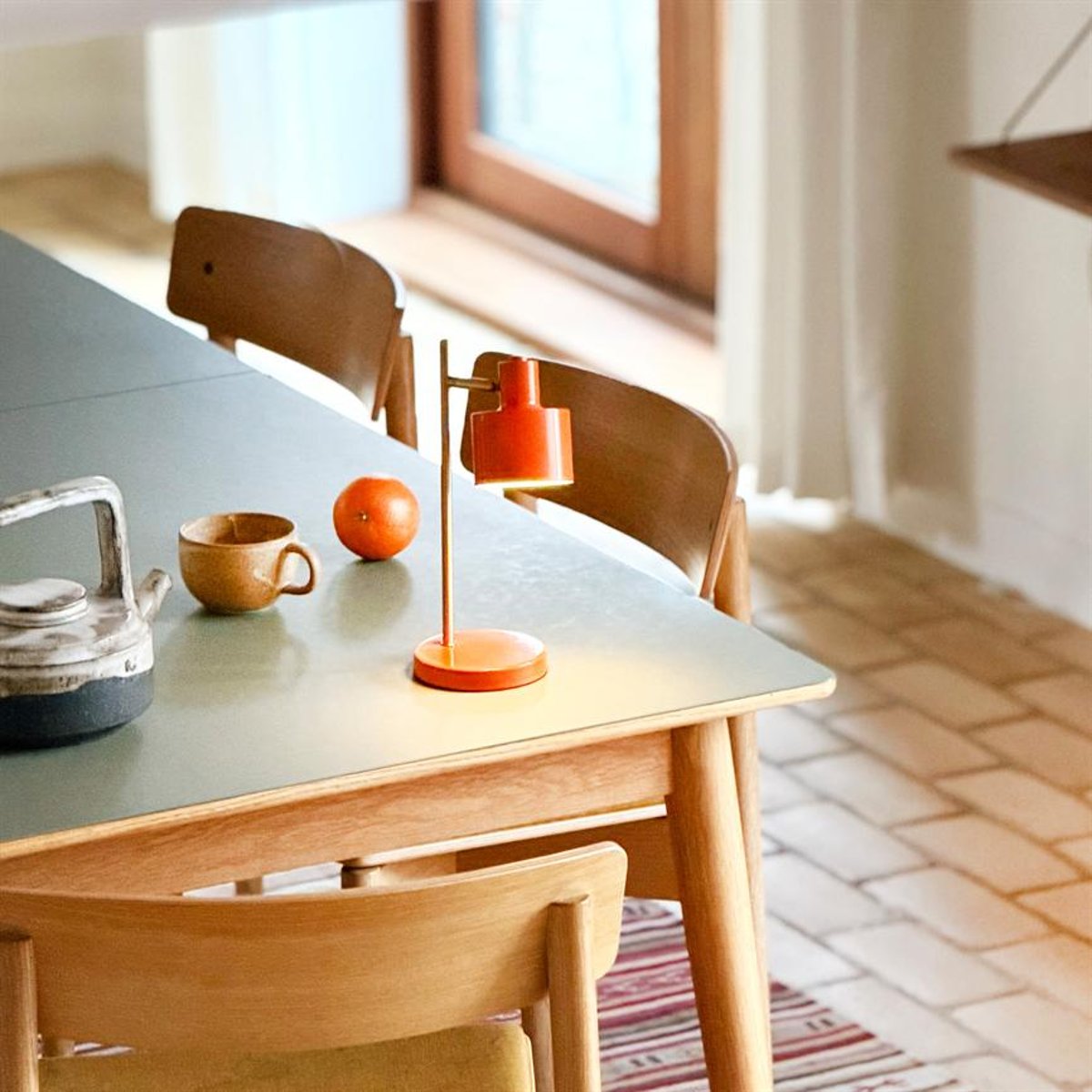 Ocean LED Mini Table Lamp
Oange/Brass oange/brass, DYBERG LARSEN