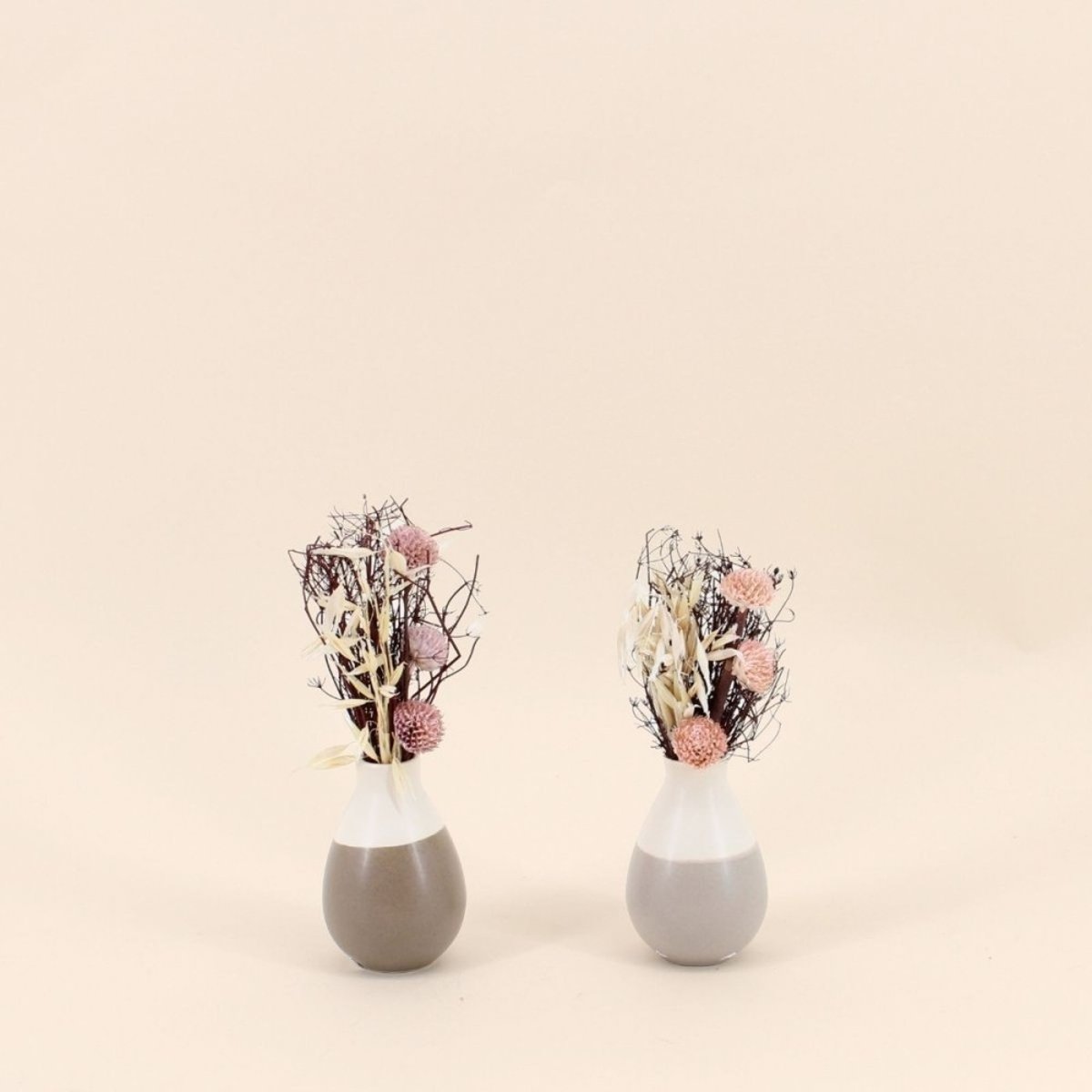 Lot de 2 vases en céramique avec fleurs séchées taupe, ORNAMI