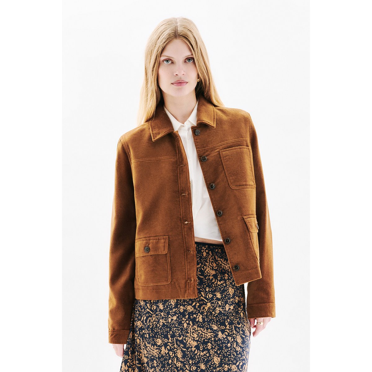 Veste courte élégante MINATAVELOURS taupe, CAROLL