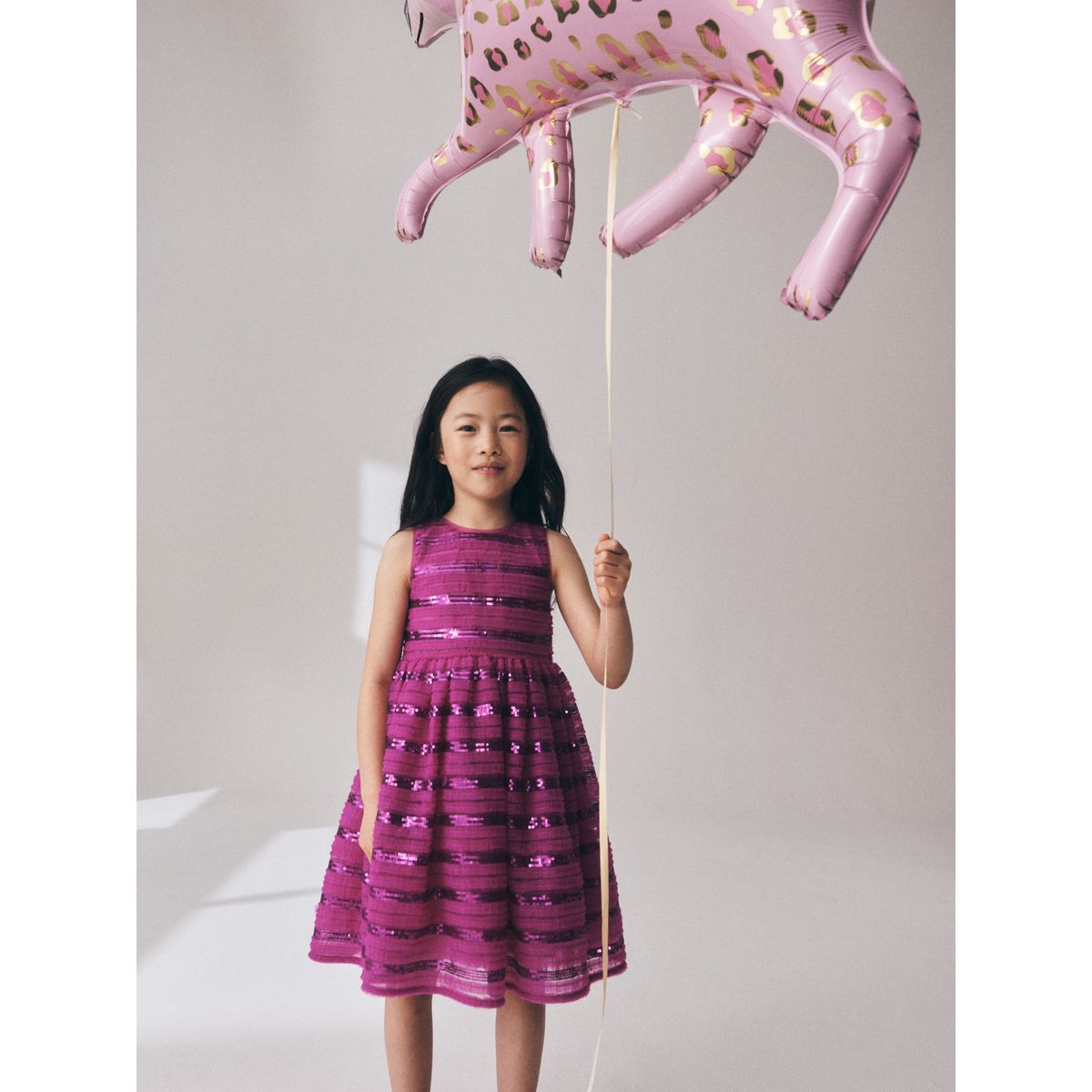 Robe grandes occasions à volants et sequins rose, NEXT