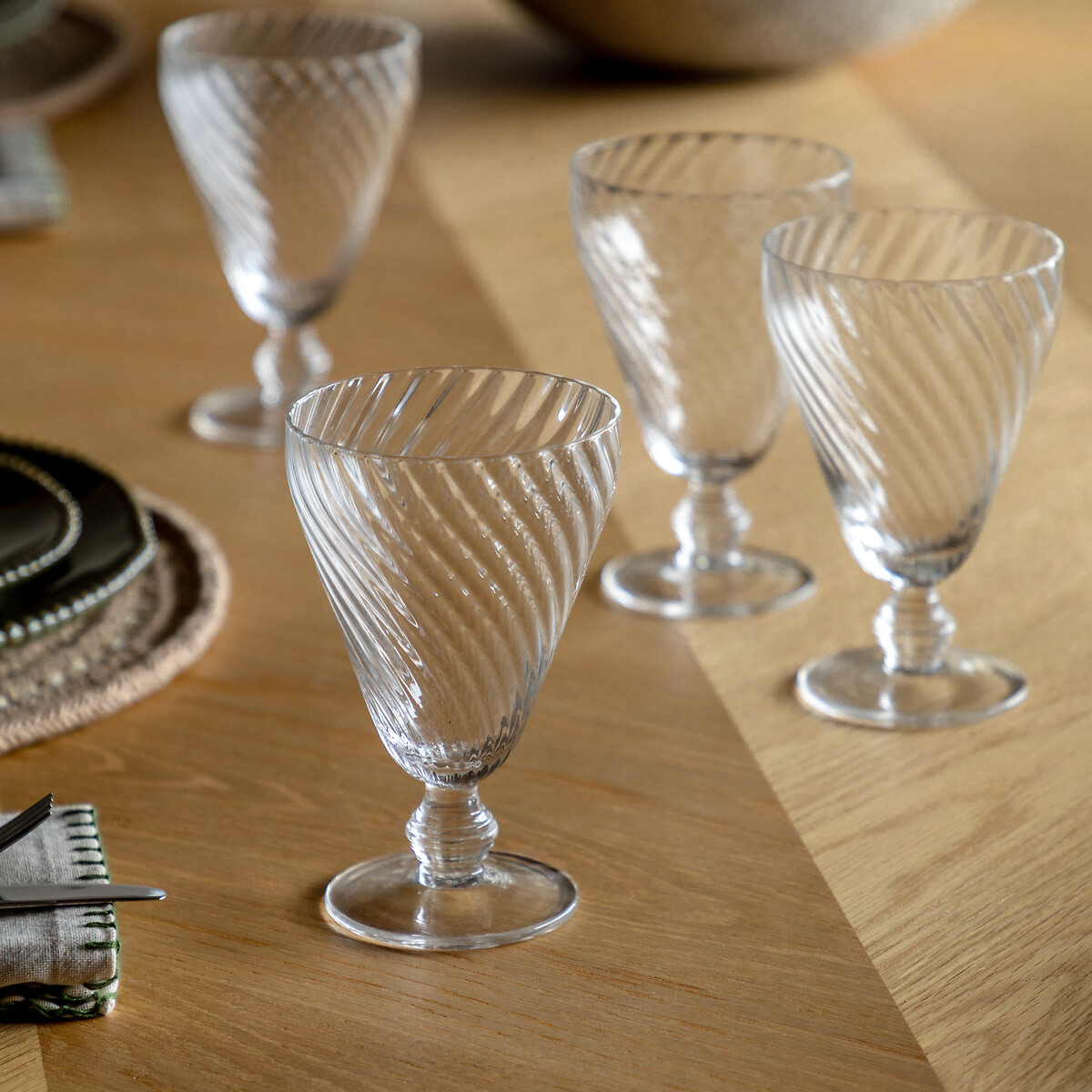 Set of 4 Vela Wine Glasses in Clear transparent, ÉDITÉ