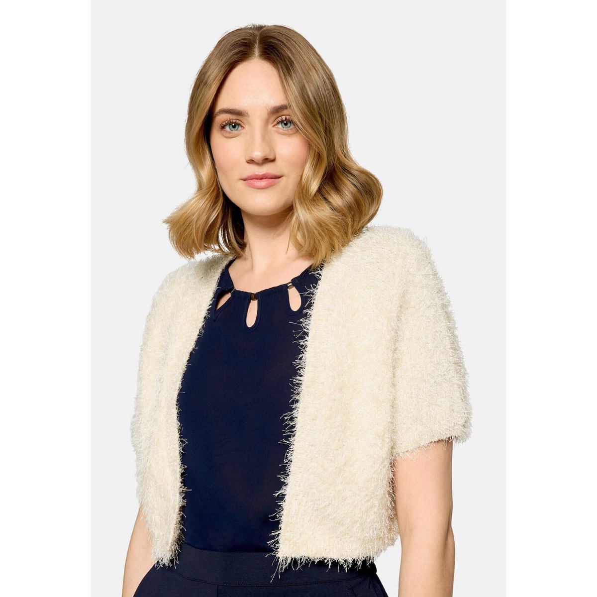 Cardigan en maille d'été à teneur en fil fantaisie pearled ivory, VERA MONT