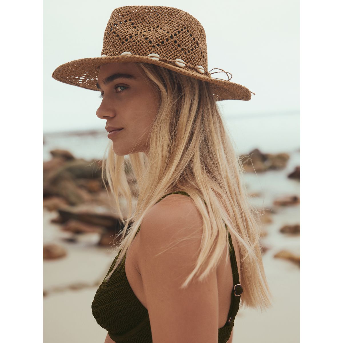 Chapeau de cowboy en raphia naturel foncé, NEXT