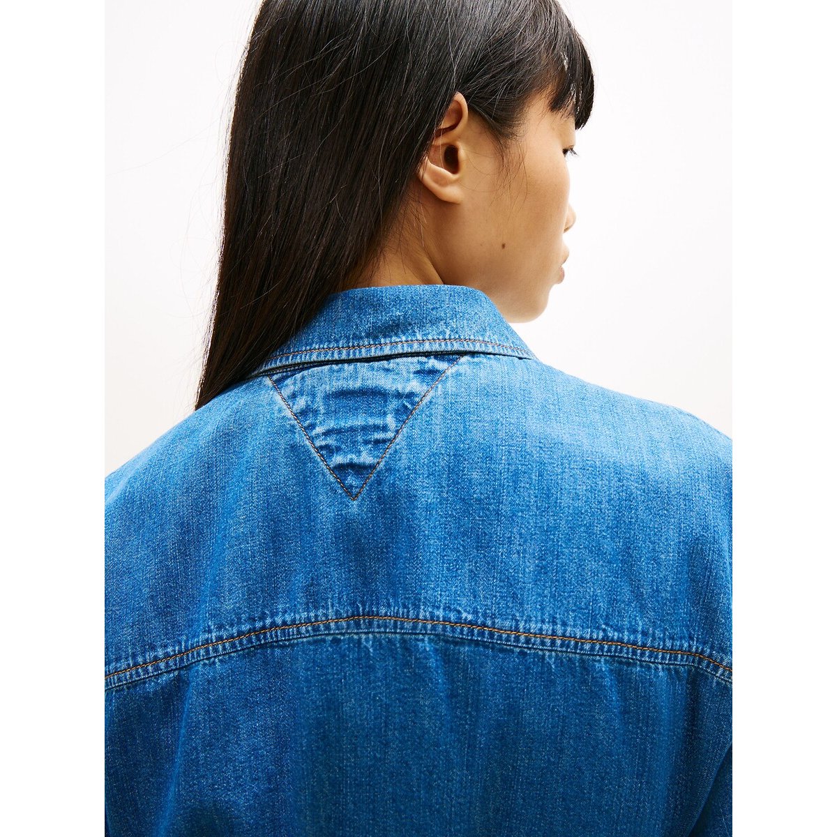 Robe chemise courte, en chambray, ceinture denim, TOMMY JEANS